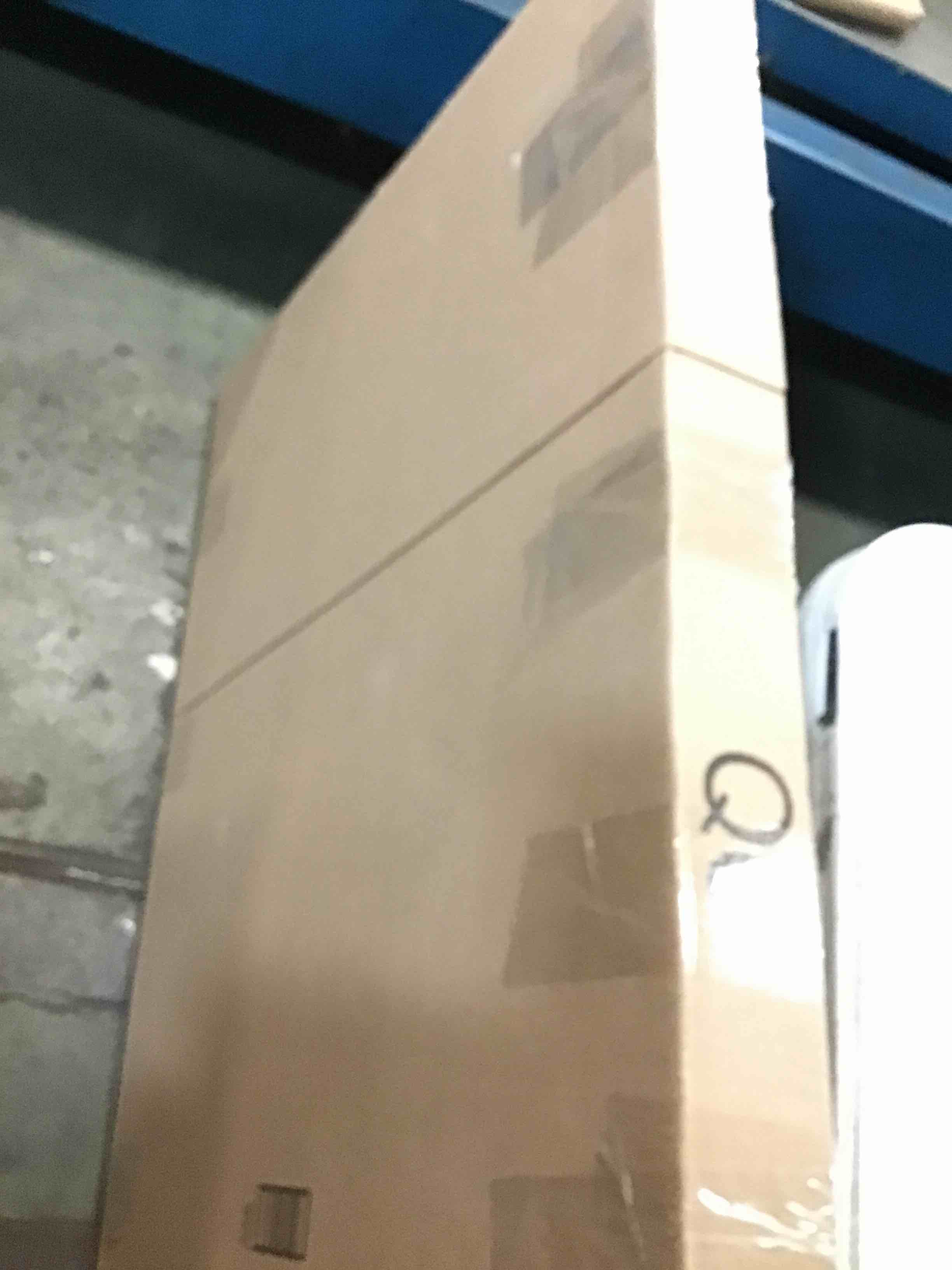 https://s3.amazonaws.com/lotting-images-prod/bidfta/BRN1967780_1744030584475.jpeg