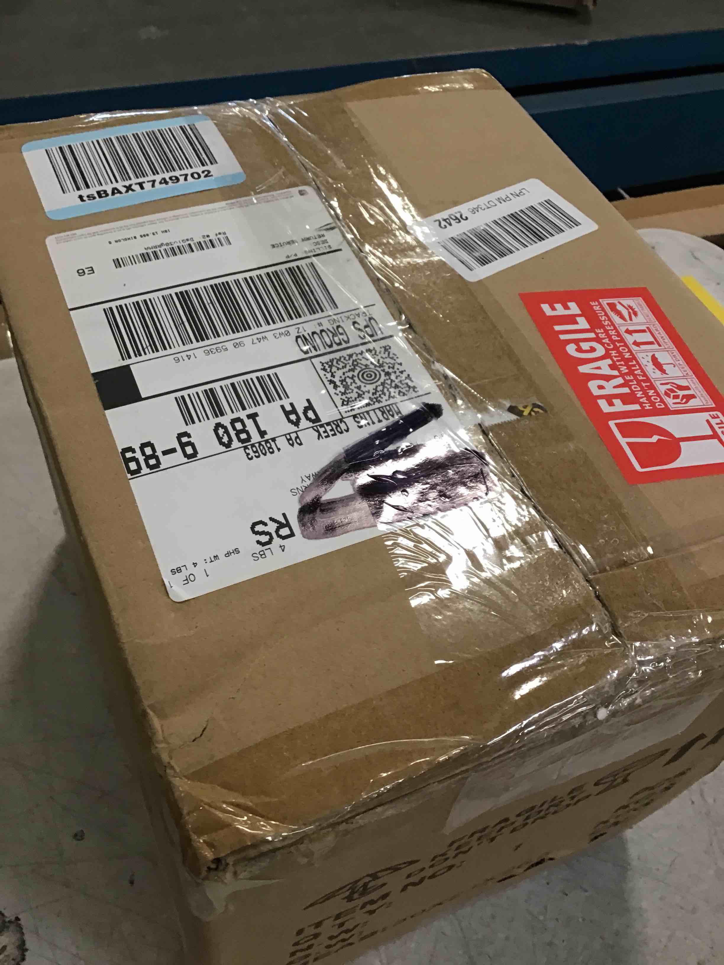 https://s3.amazonaws.com/lotting-images-prod/bidfta/BRN1968887_1744809546104.jpeg