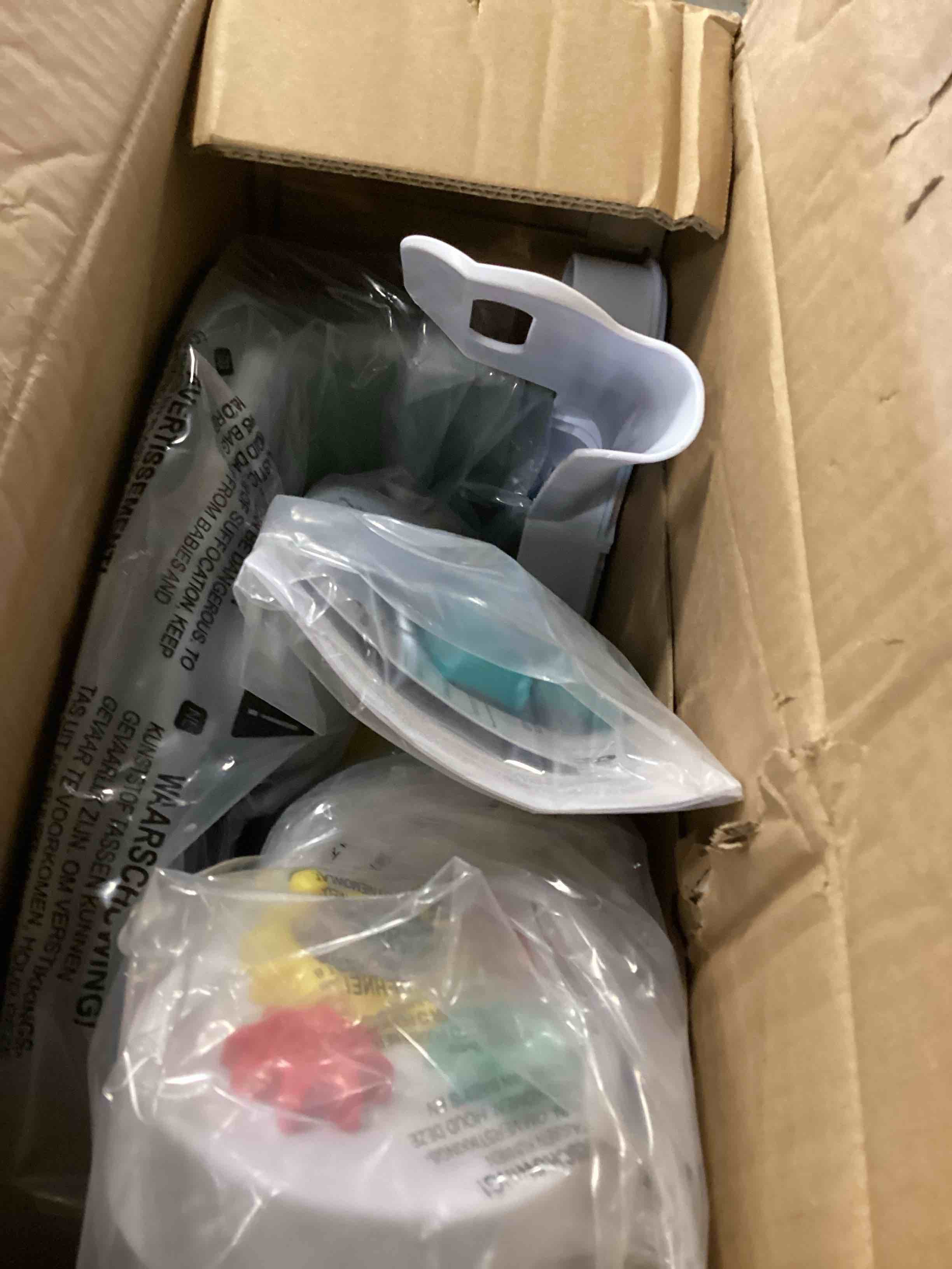 https://s3.amazonaws.com/lotting-images-prod/bidfta/BRN1969861_1744029636870.jpeg