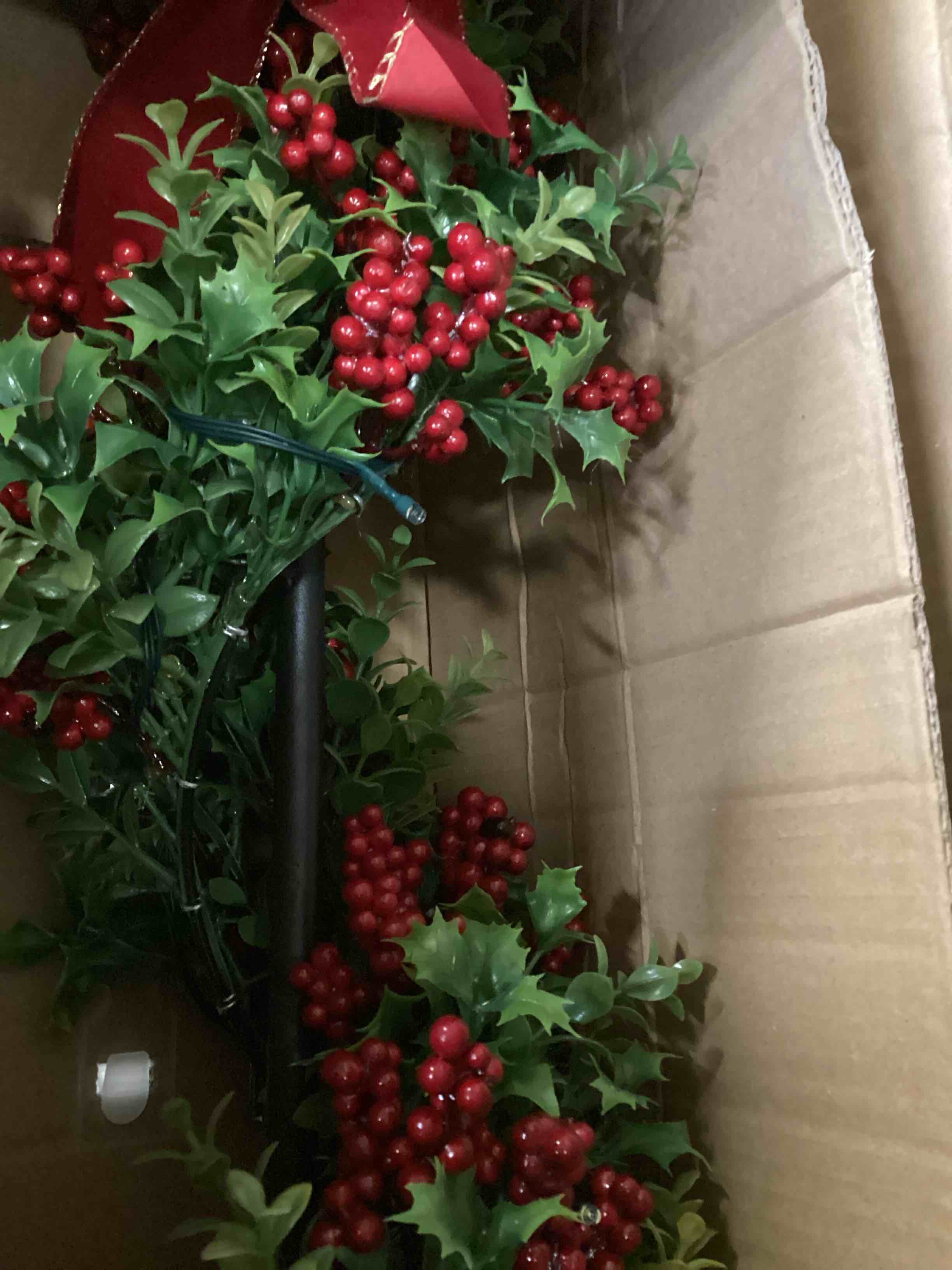 https://s3.amazonaws.com/lotting-images-prod/bidfta/BRN1971214_1744907180989.jpeg