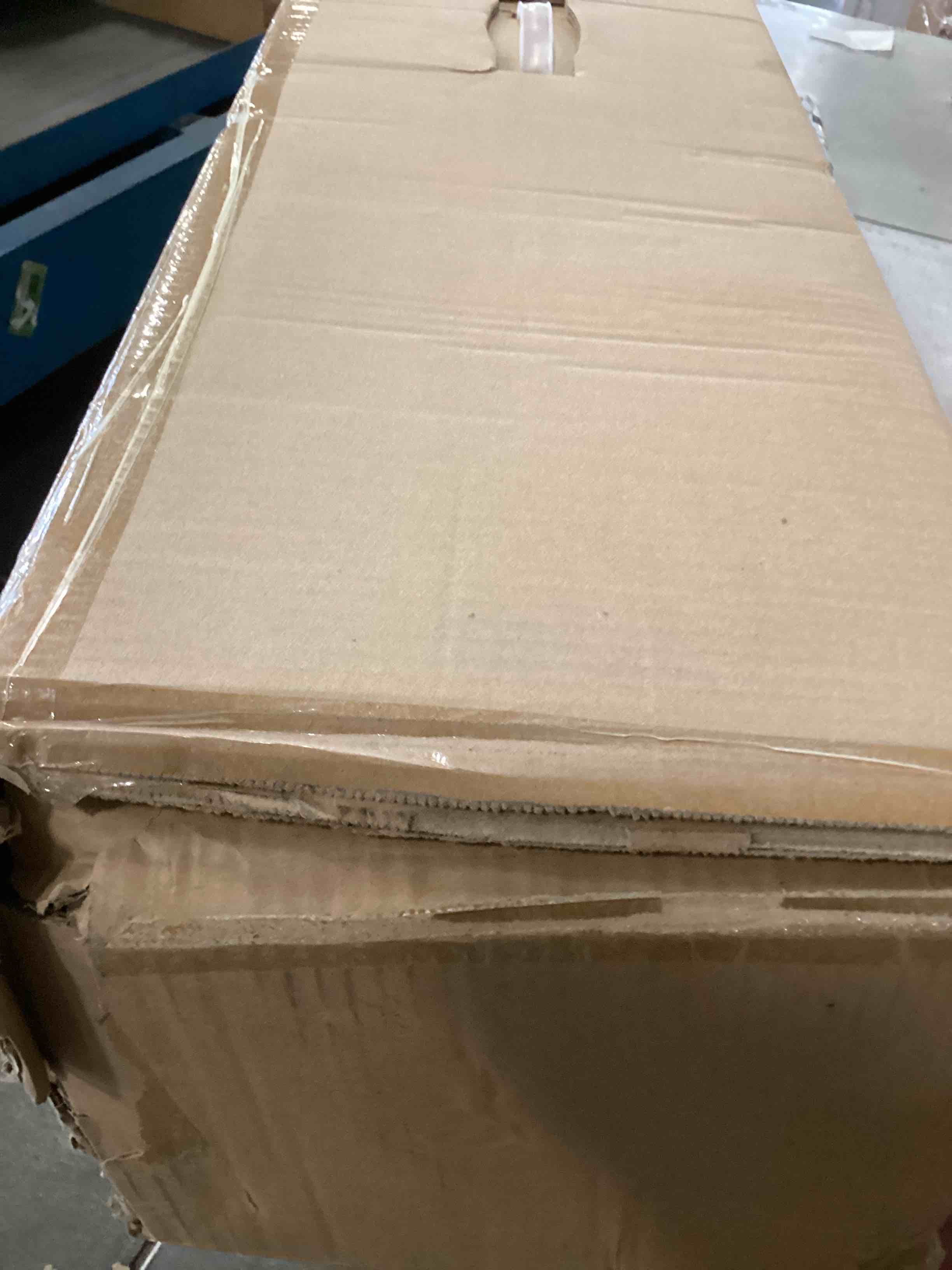 https://s3.amazonaws.com/lotting-images-prod/bidfta/BRN1971214_1744907215123.jpeg