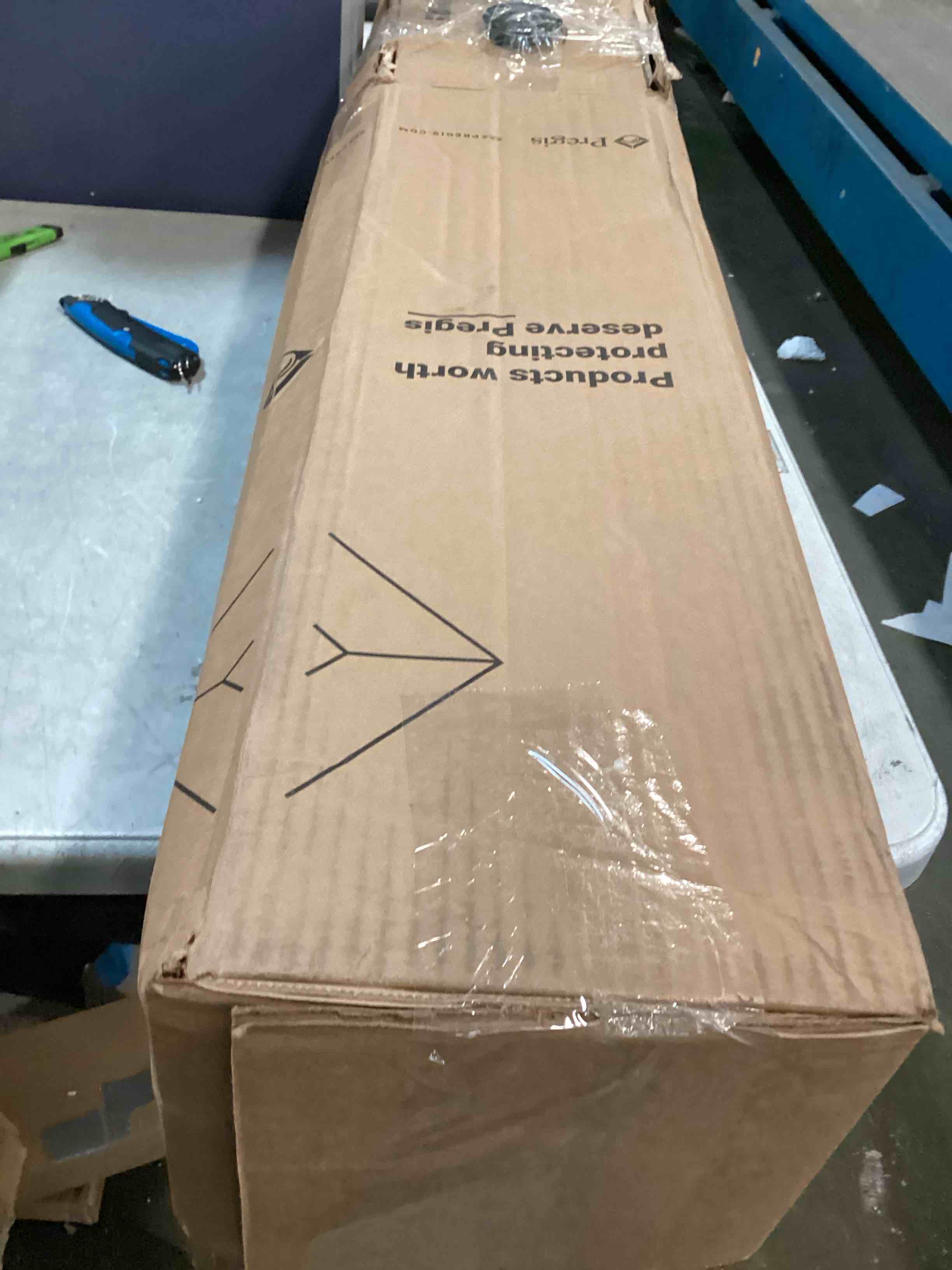 https://s3.amazonaws.com/lotting-images-prod/bidfta/BRN1971726_1745349883667.jpeg