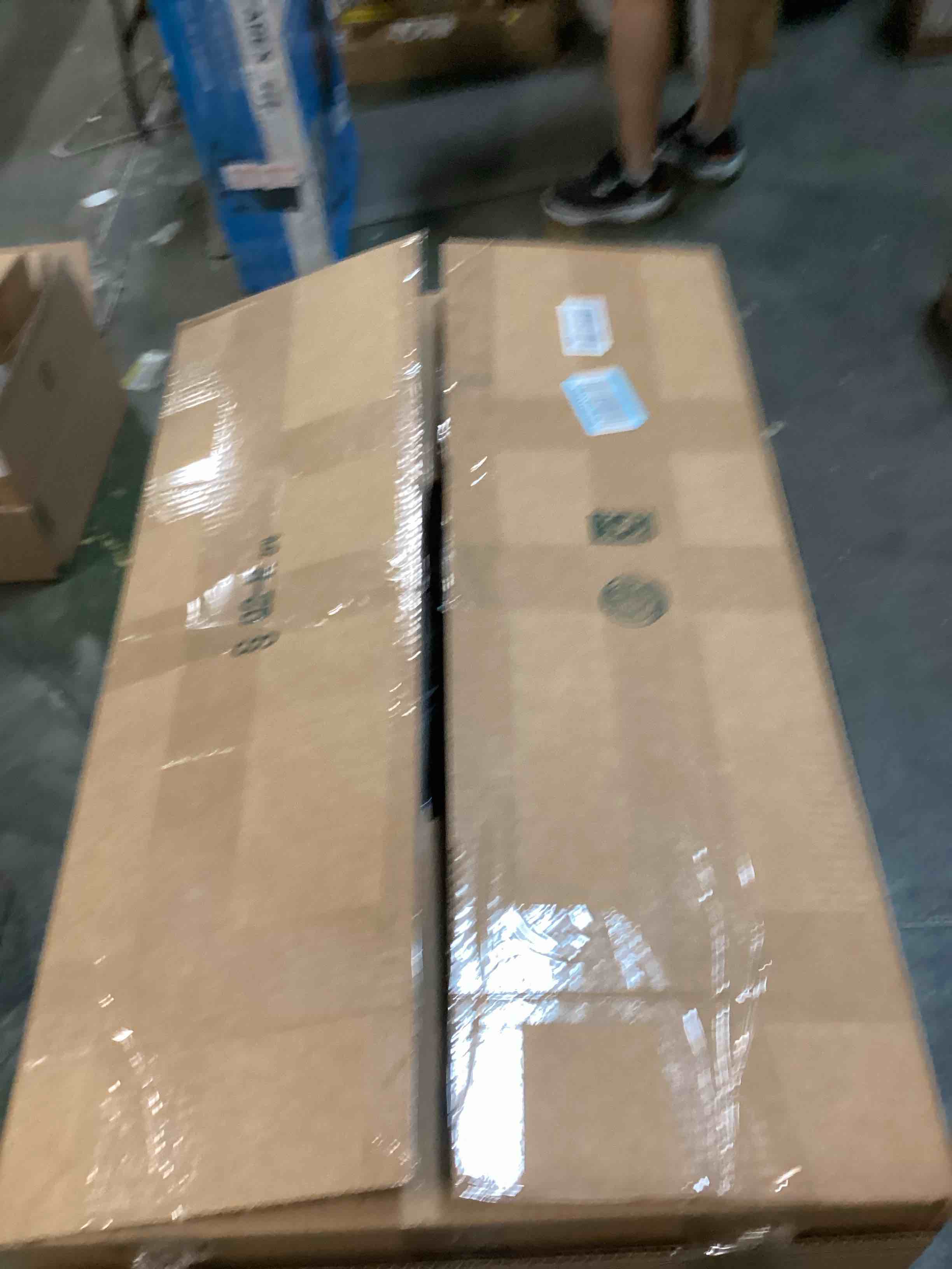 https://s3.amazonaws.com/lotting-images-prod/bidfta/BRN1973609_1744659922110.jpeg