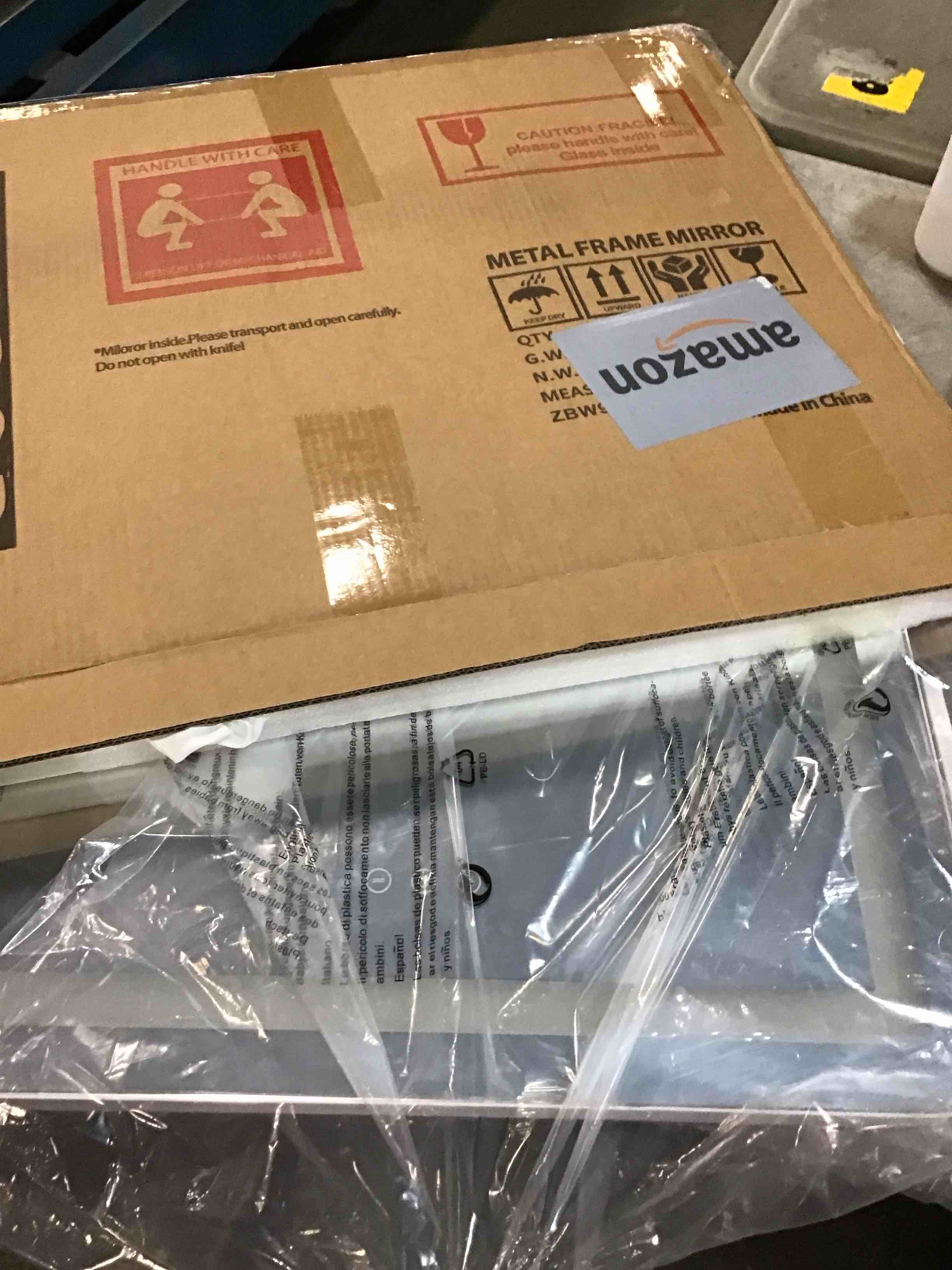 https://s3.amazonaws.com/lotting-images-prod/bidfta/BRN1973891_1744818193631.jpeg
