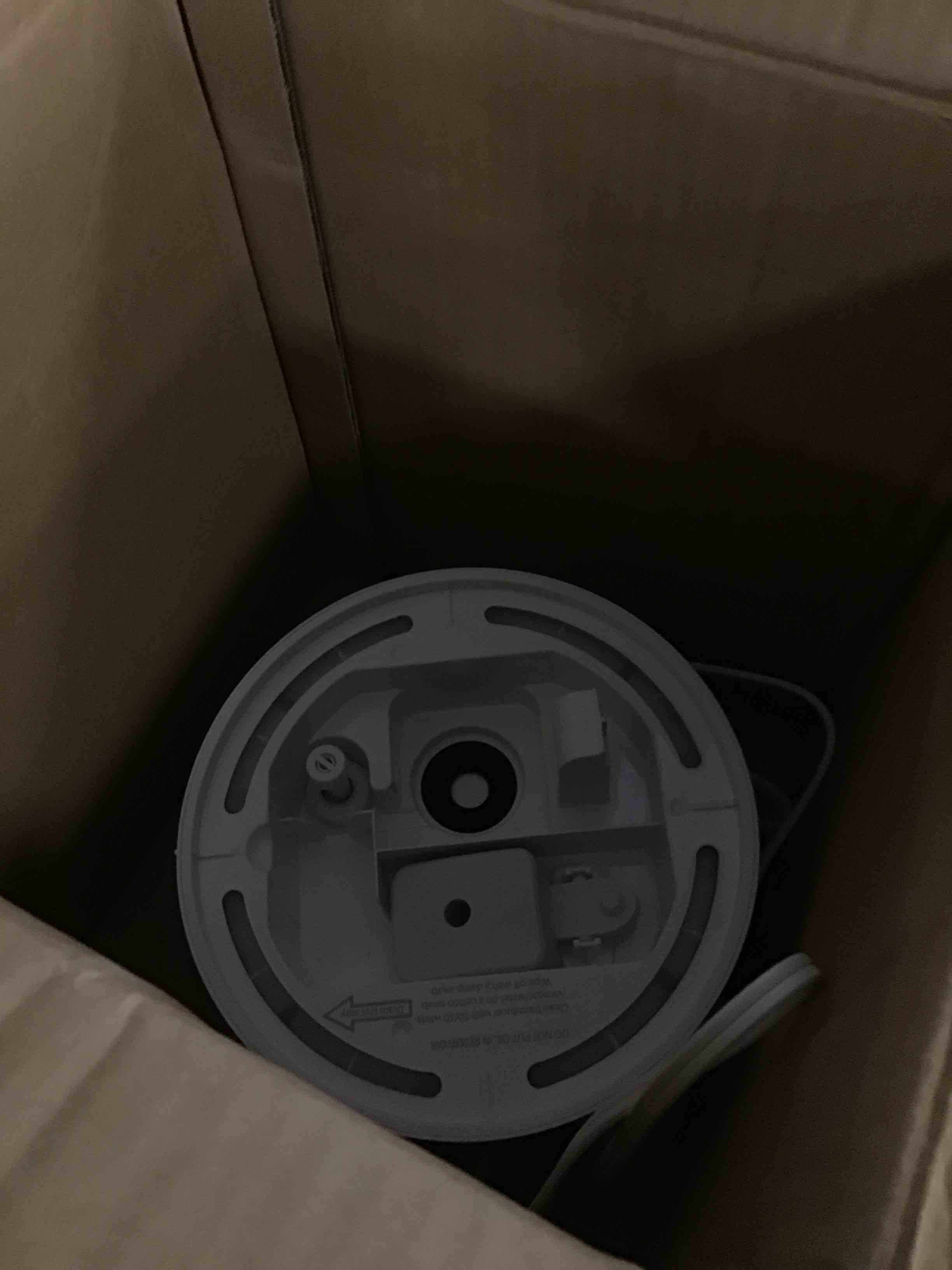 https://s3.amazonaws.com/lotting-images-prod/bidfta/BRN1974070_1744894849539.jpeg