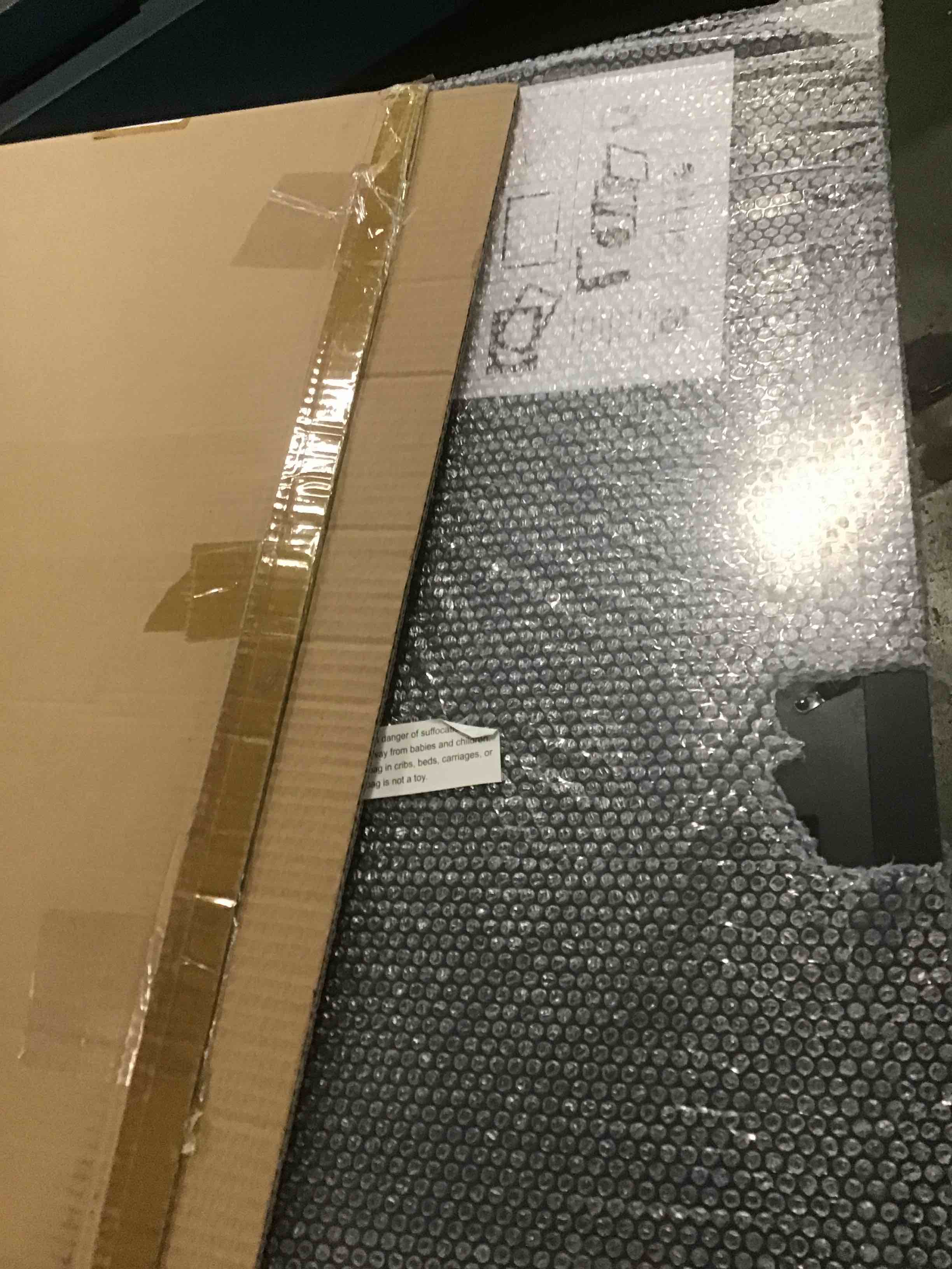 https://s3.amazonaws.com/lotting-images-prod/bidfta/BRN1974400_1745333831715.jpeg