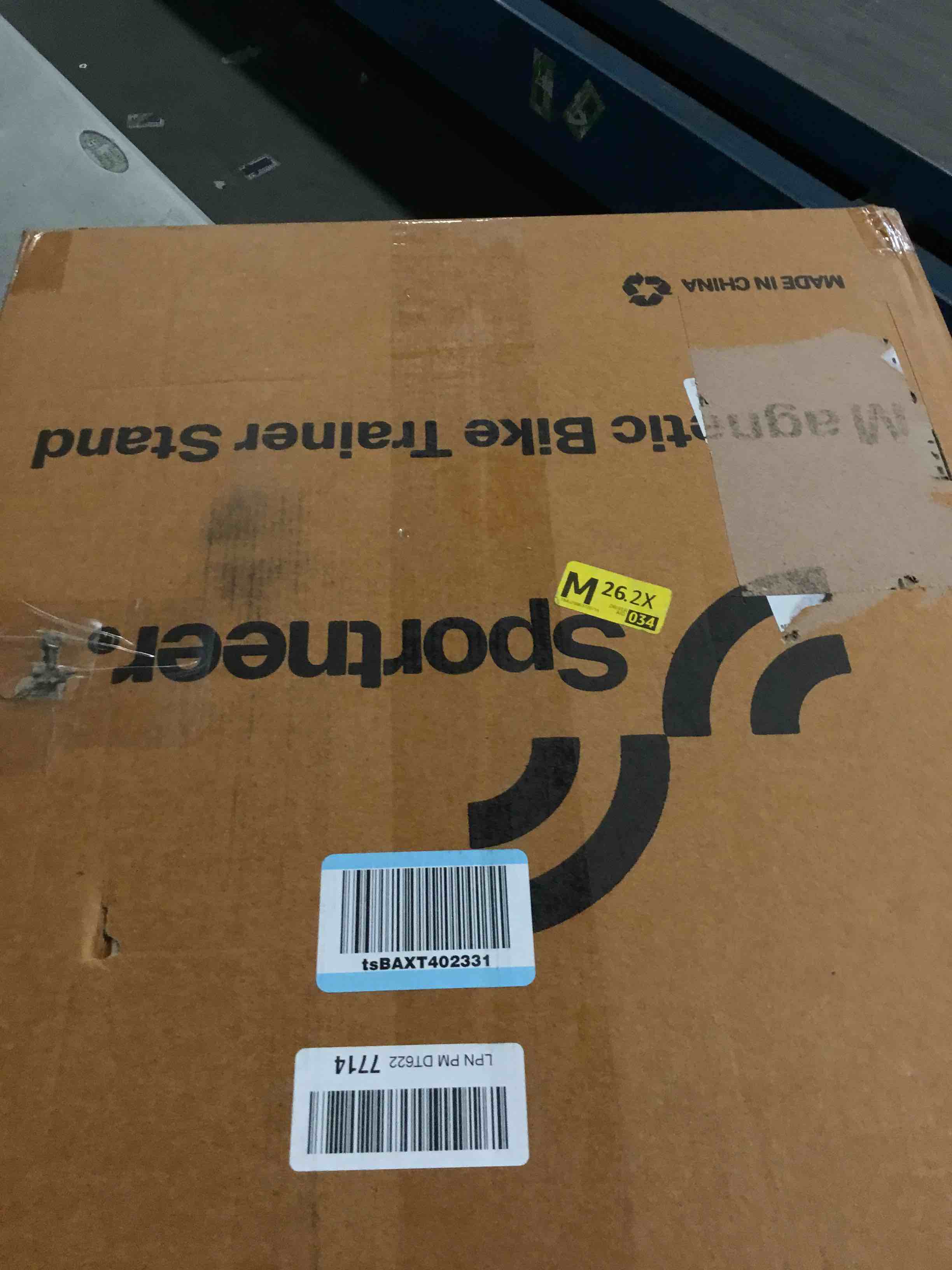 https://s3.amazonaws.com/lotting-images-prod/bidfta/BRN1974530_1745352246339.jpeg