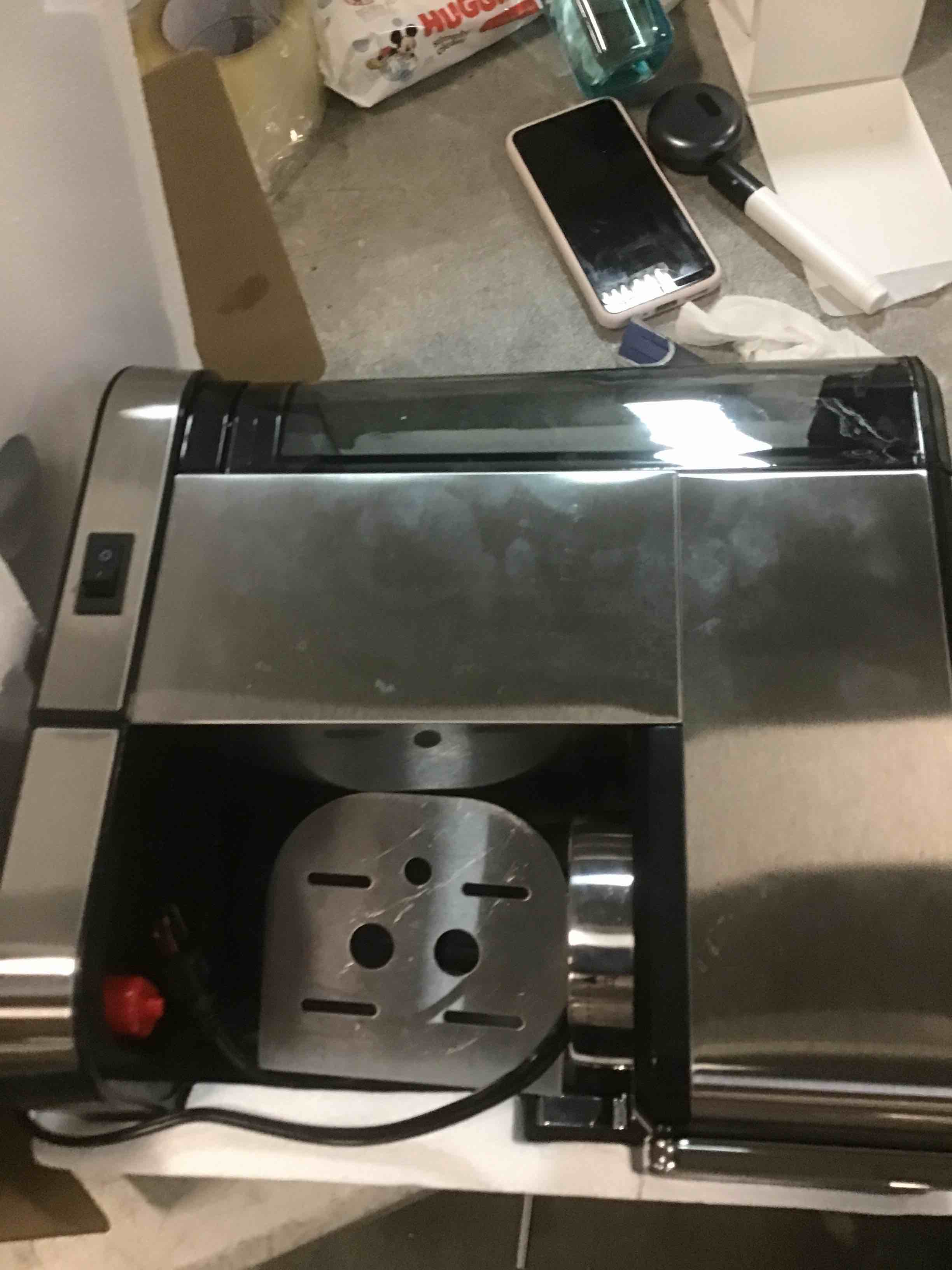 https://s3.amazonaws.com/lotting-images-prod/bidfta/BRN1974905_1745522523776.jpeg