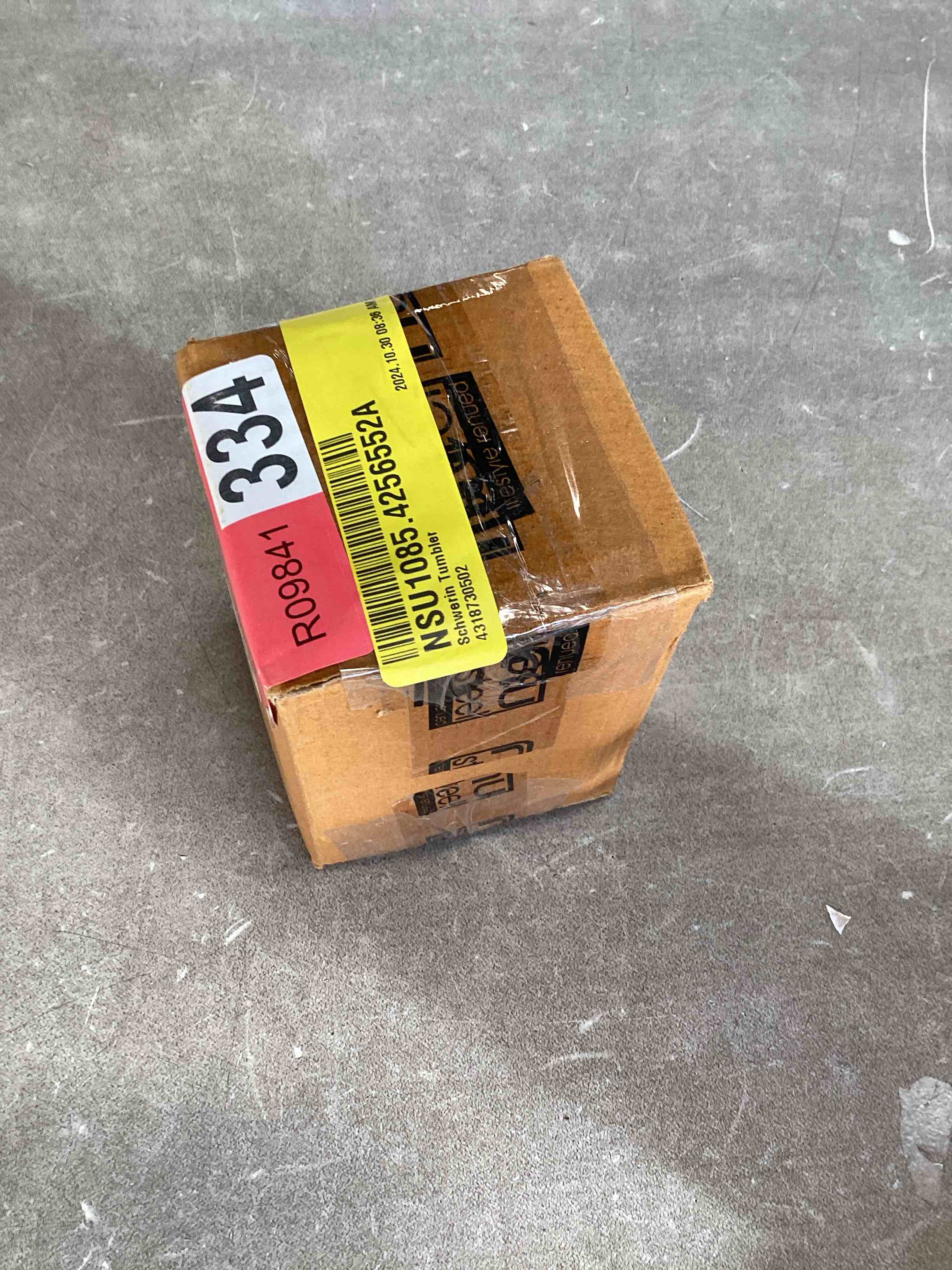 https://s3.amazonaws.com/lotting-images-prod/bidfta/BRN1978371_1745497961068.jpeg