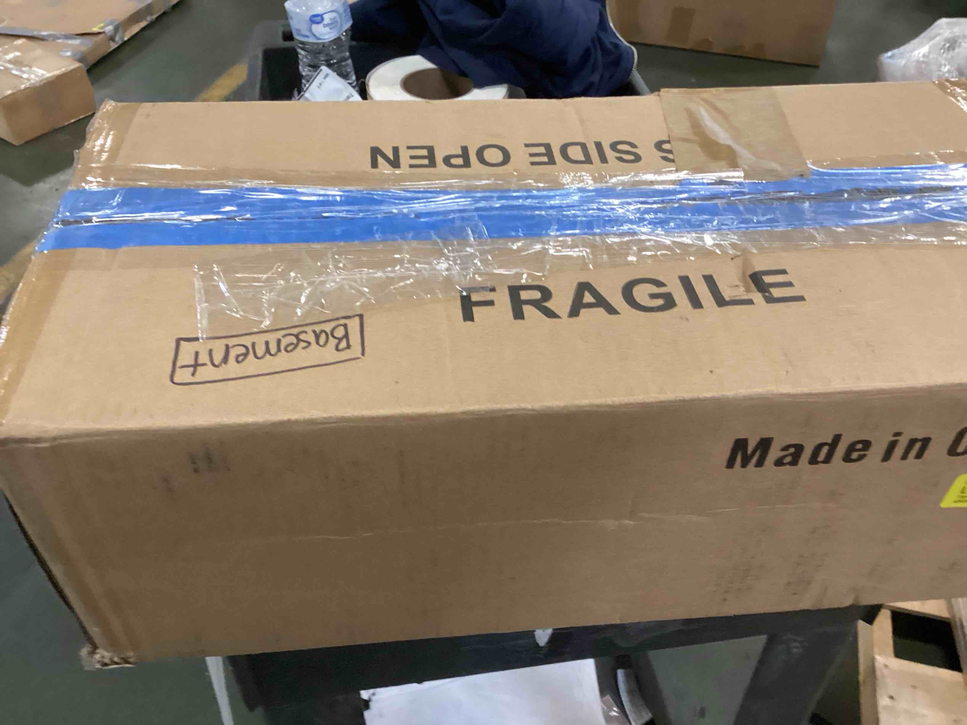 https://s3.amazonaws.com/lotting-images-prod/bidfta/BRN1979361_1746628168567.jpeg