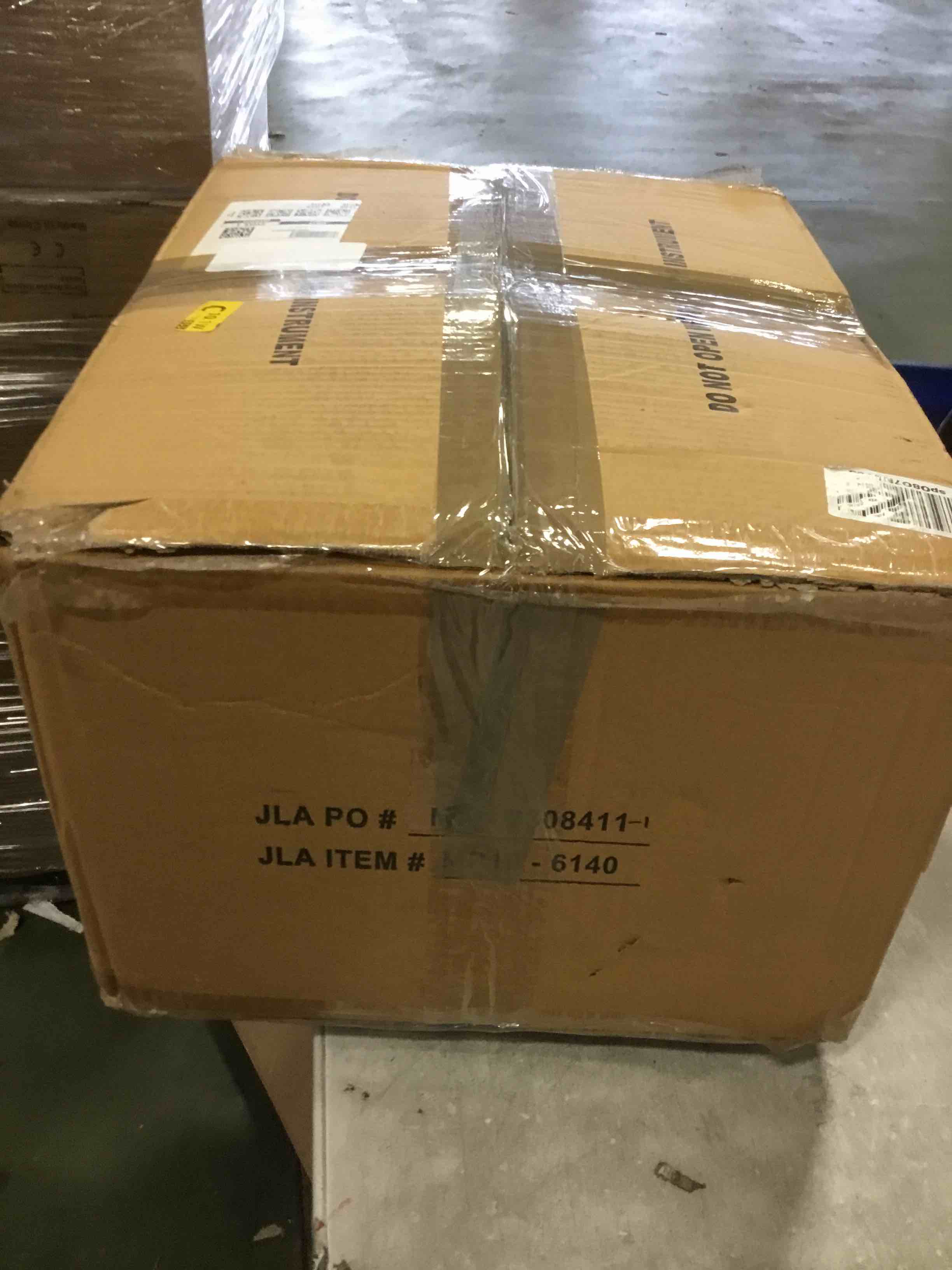 https://s3.amazonaws.com/lotting-images-prod/bidfta/BRN1981120_1742932040000.jpeg