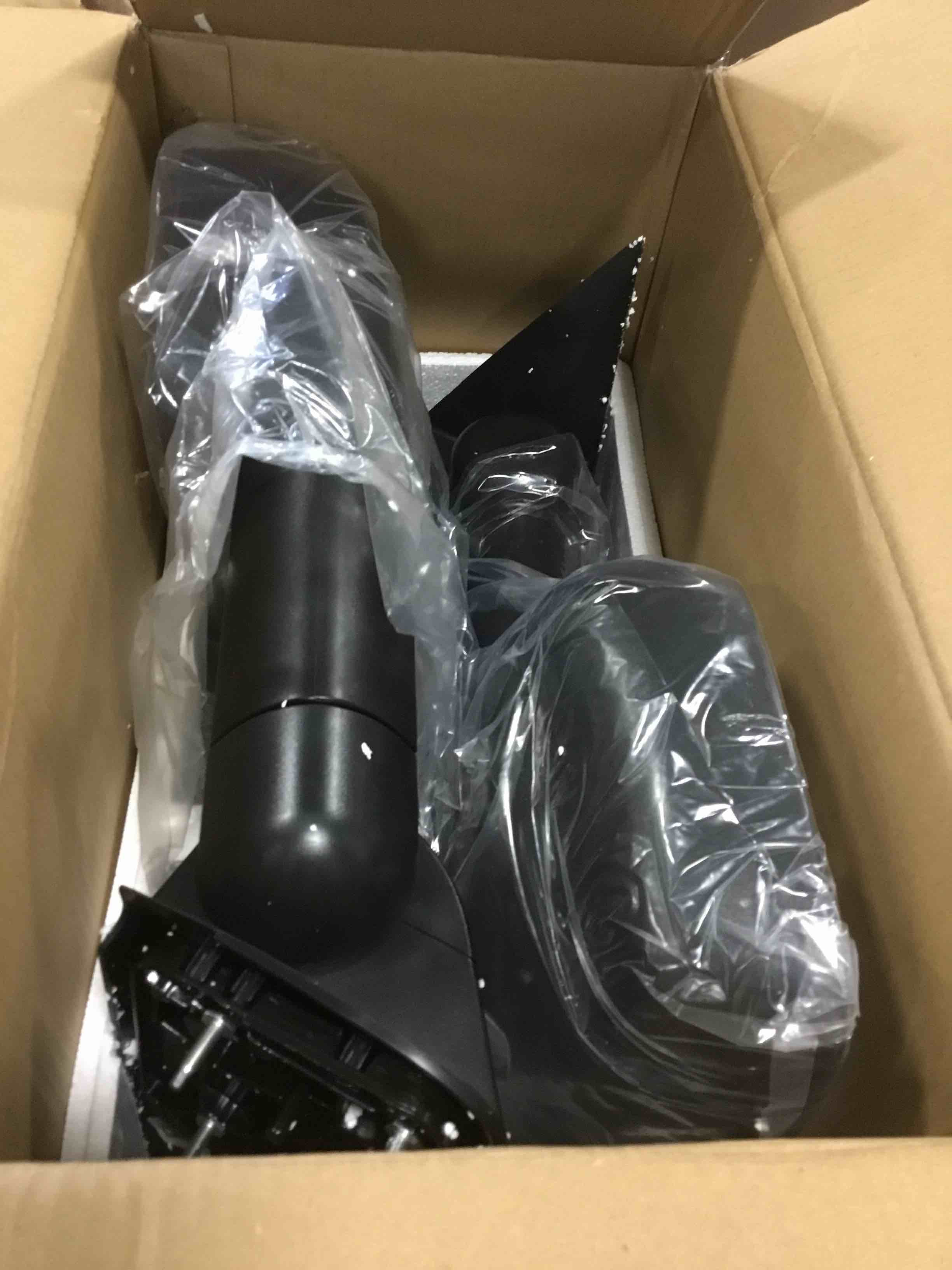 https://s3.amazonaws.com/lotting-images-prod/bidfta/BRN1982214_1743517764969.jpeg