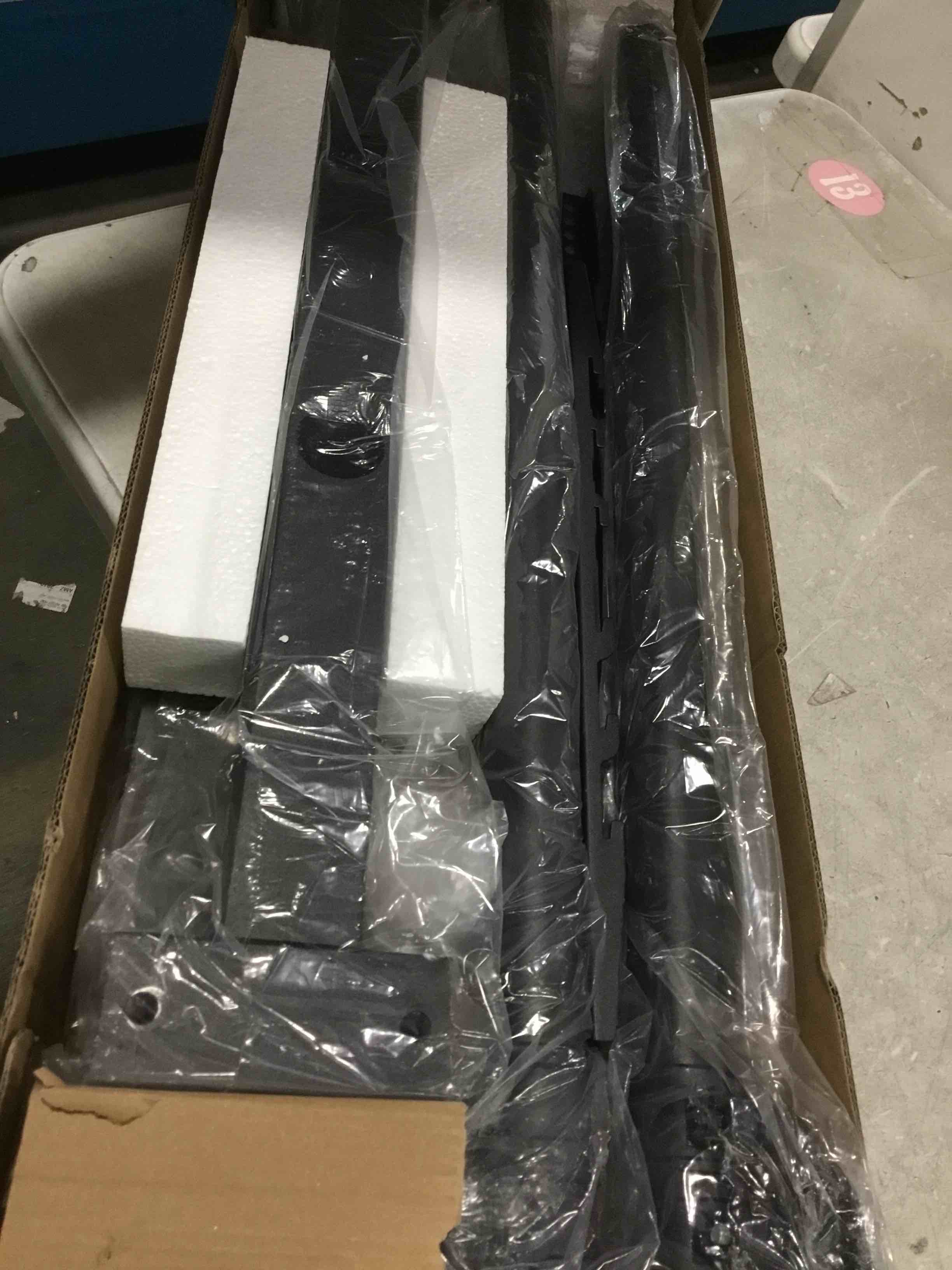 https://s3.amazonaws.com/lotting-images-prod/bidfta/BRN1982968_1743770441990.jpeg
