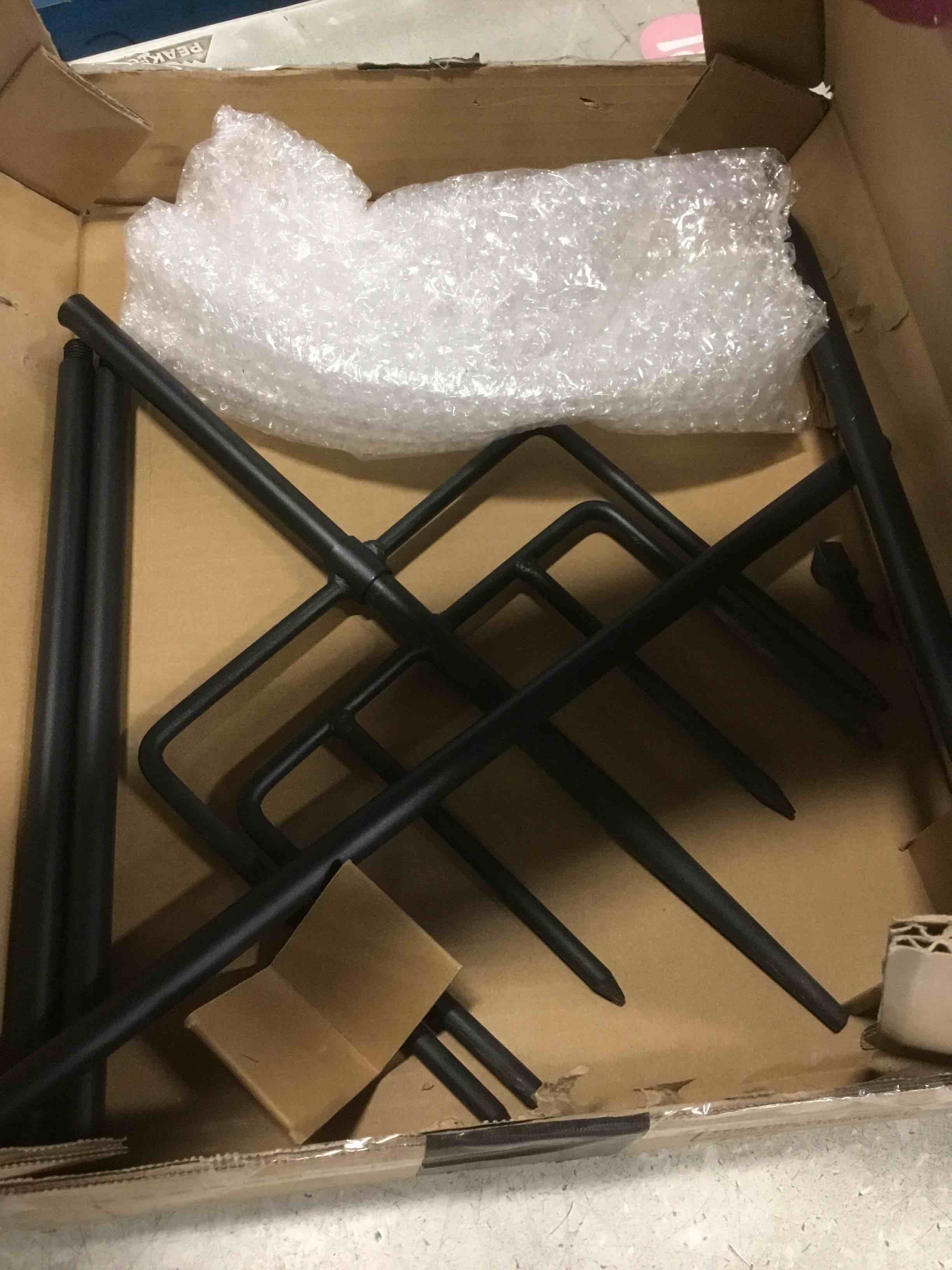 https://s3.amazonaws.com/lotting-images-prod/bidfta/BRN1983892_1744214093075.jpeg