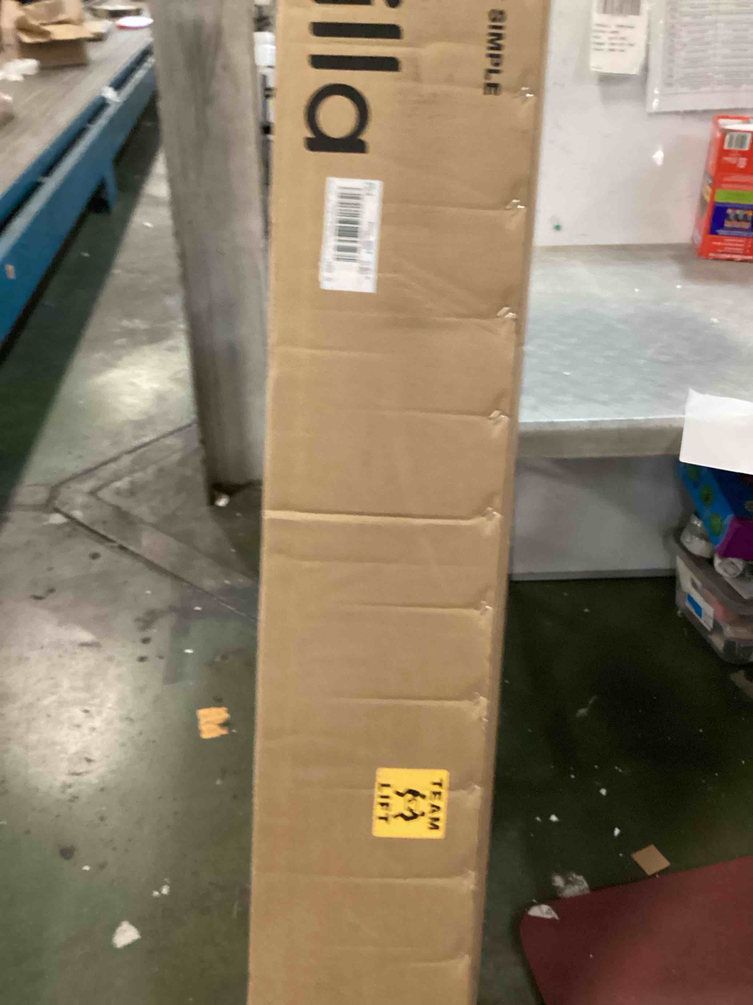 https://s3.amazonaws.com/lotting-images-prod/bidfta/BRN1984597_1746018196611.jpeg