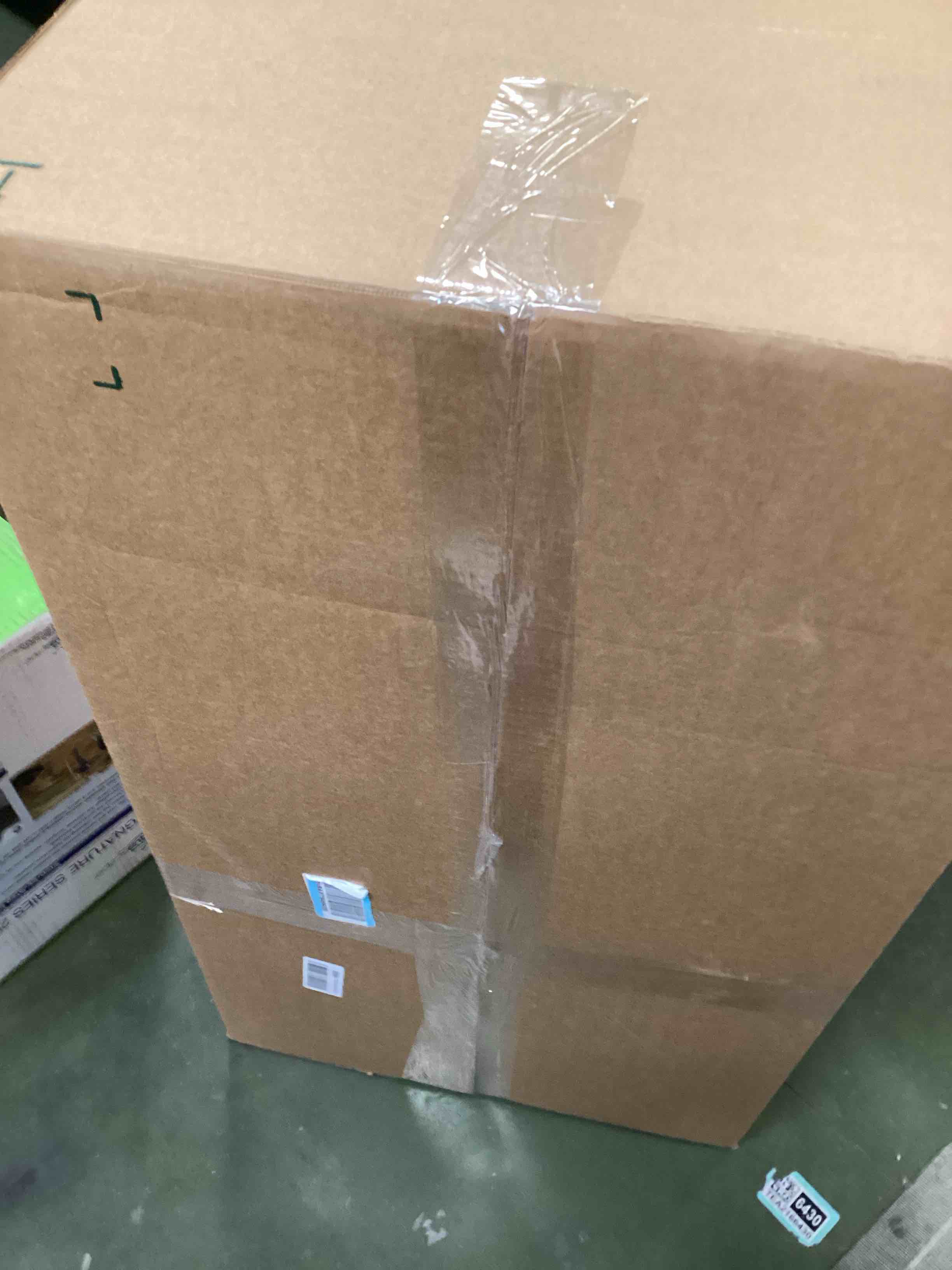 https://s3.amazonaws.com/lotting-images-prod/bidfta/BRN1985759_1746624826089.jpeg