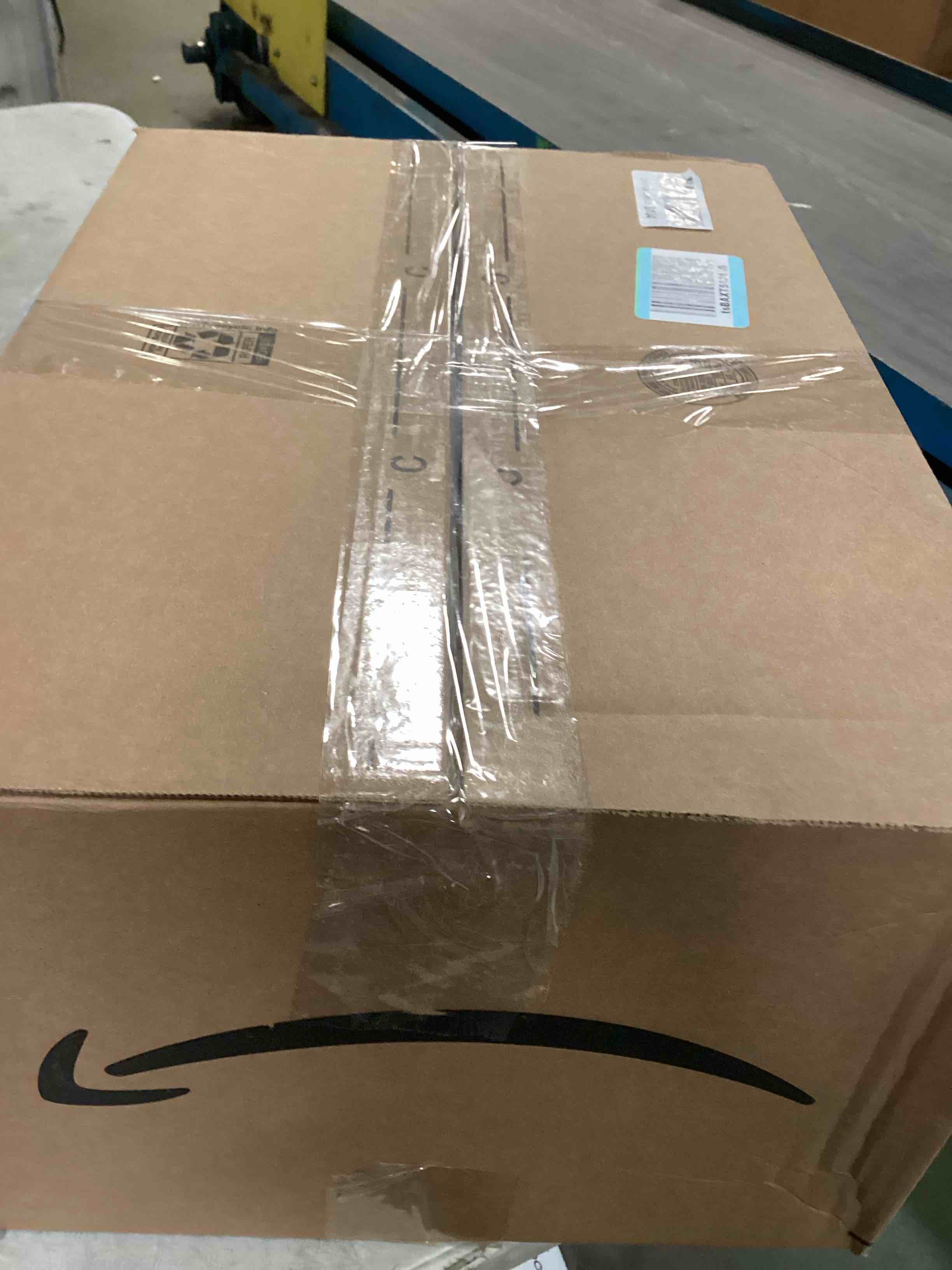 https://s3.amazonaws.com/lotting-images-prod/bidfta/BRN1986342_1746819345673.jpeg
