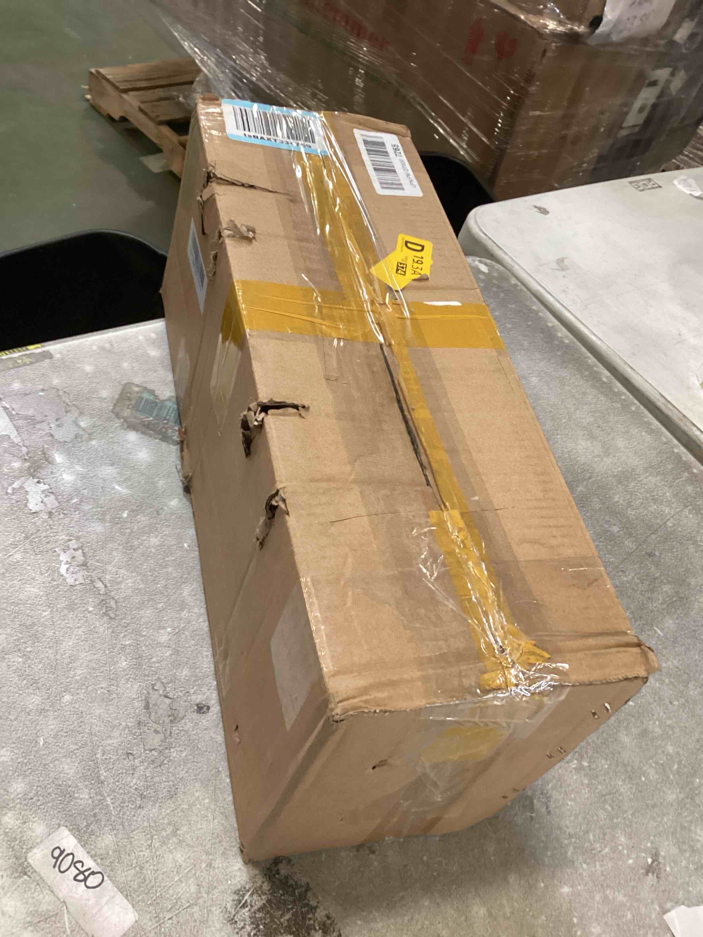 https://s3.amazonaws.com/lotting-images-prod/bidfta/BRN1990190_1744906003195.jpeg