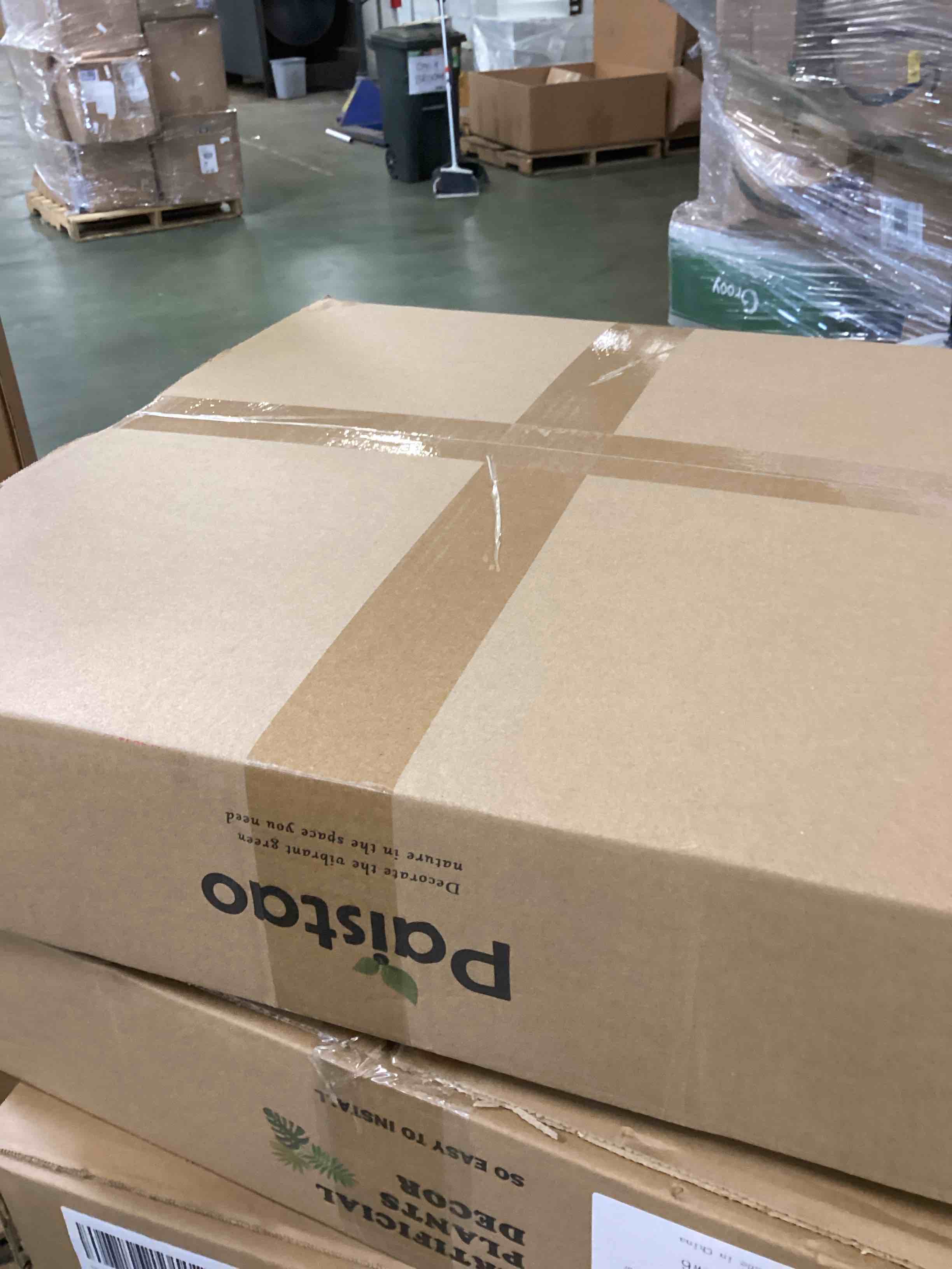 https://s3.amazonaws.com/lotting-images-prod/bidfta/BRN1990369_1745007379021.jpeg