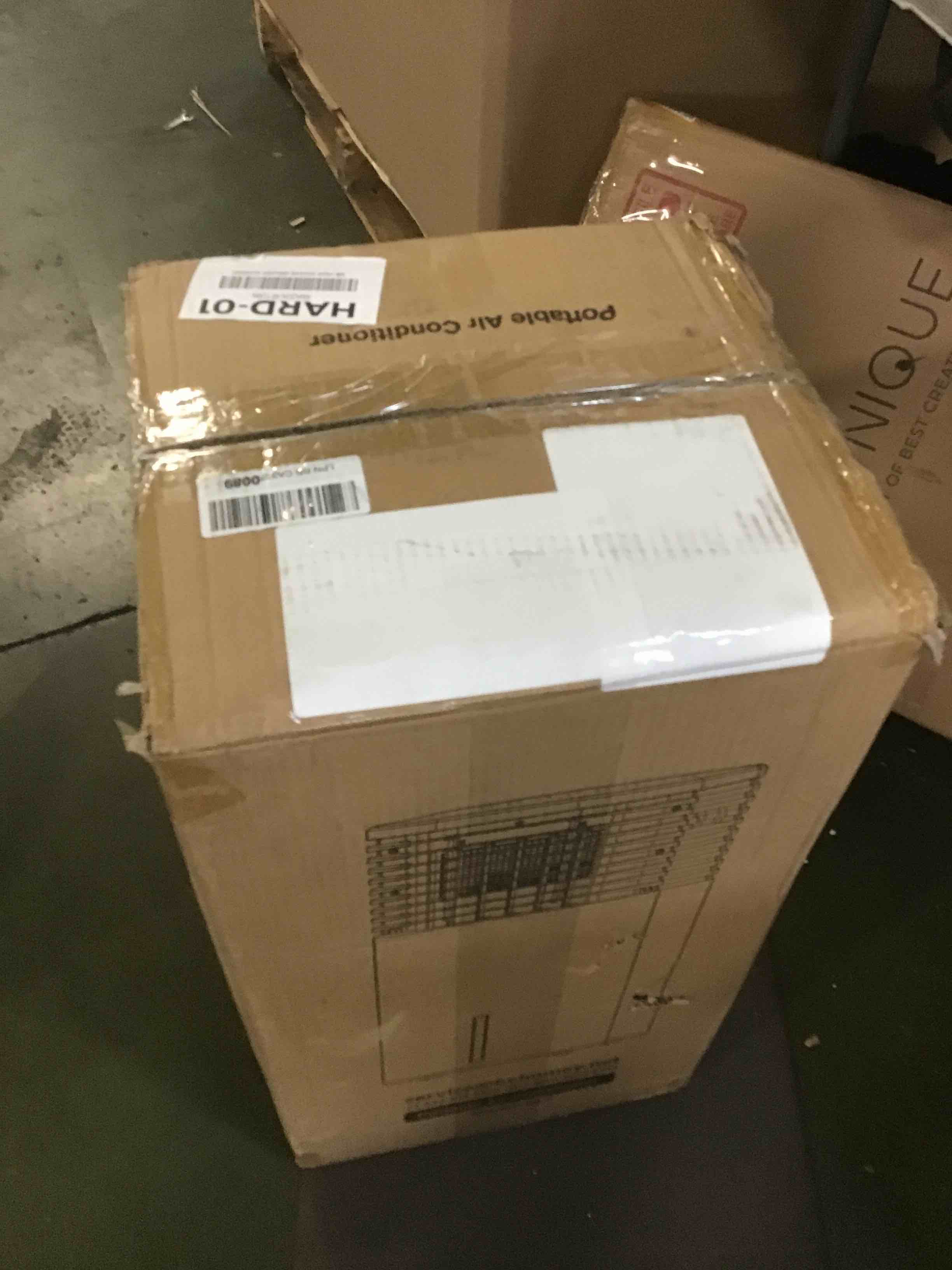 https://s3.amazonaws.com/lotting-images-prod/bidfta/BRN1991513_1745948211100.jpeg