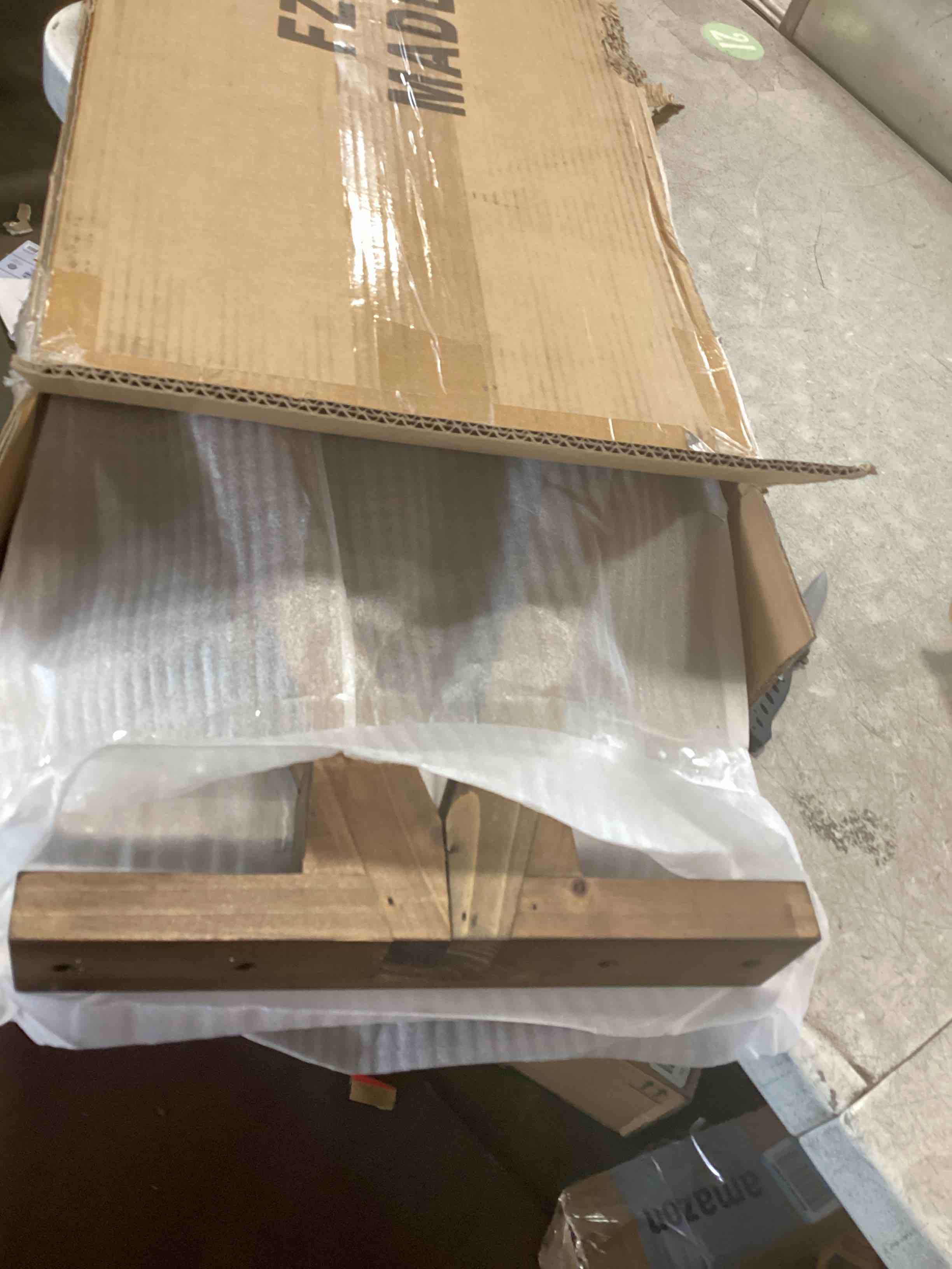 https://s3.amazonaws.com/lotting-images-prod/bidfta/BRN1992019_1746451495373.jpeg