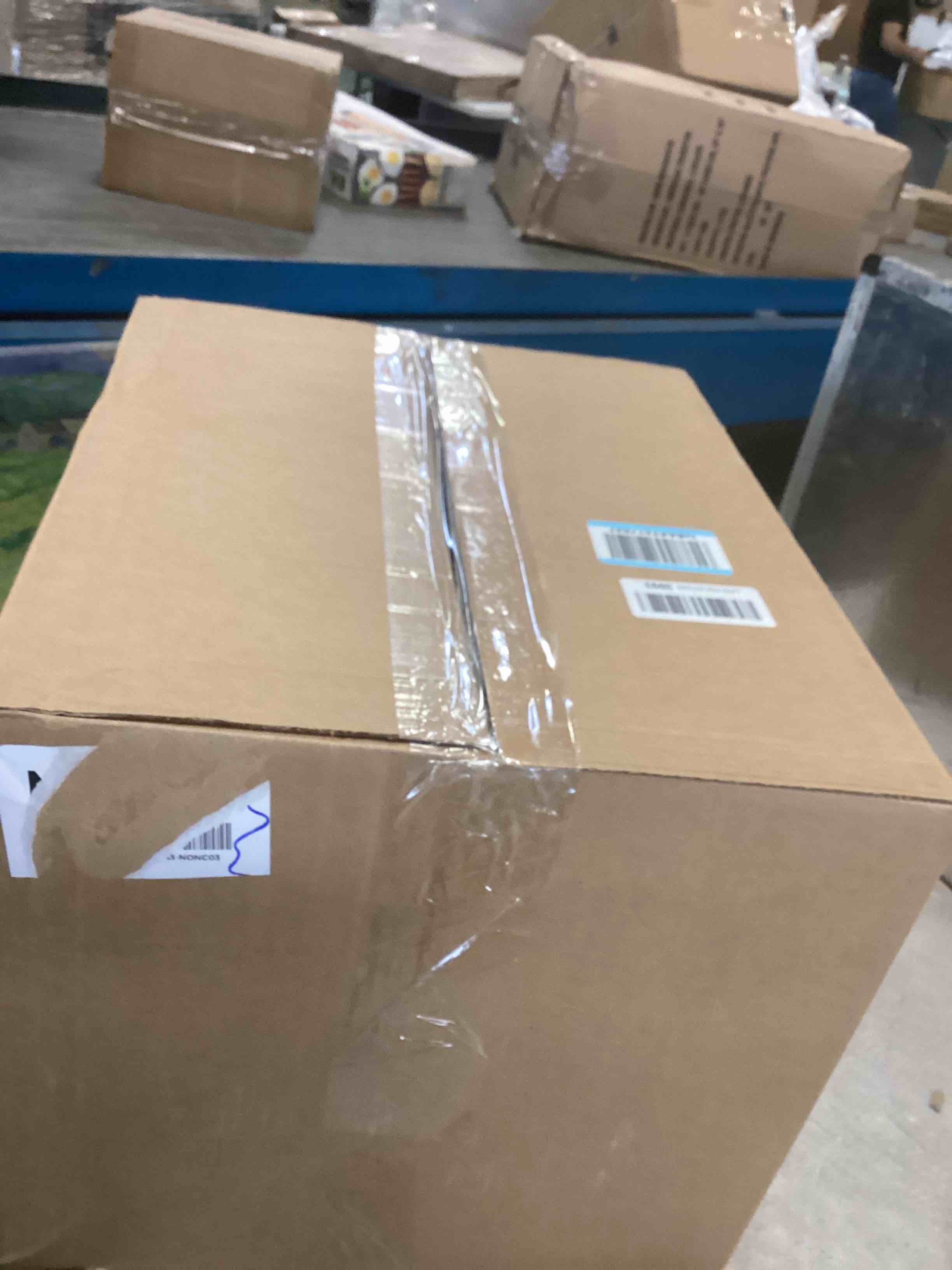 https://s3.amazonaws.com/lotting-images-prod/bidfta/BRN1992043_1746456878544.jpeg