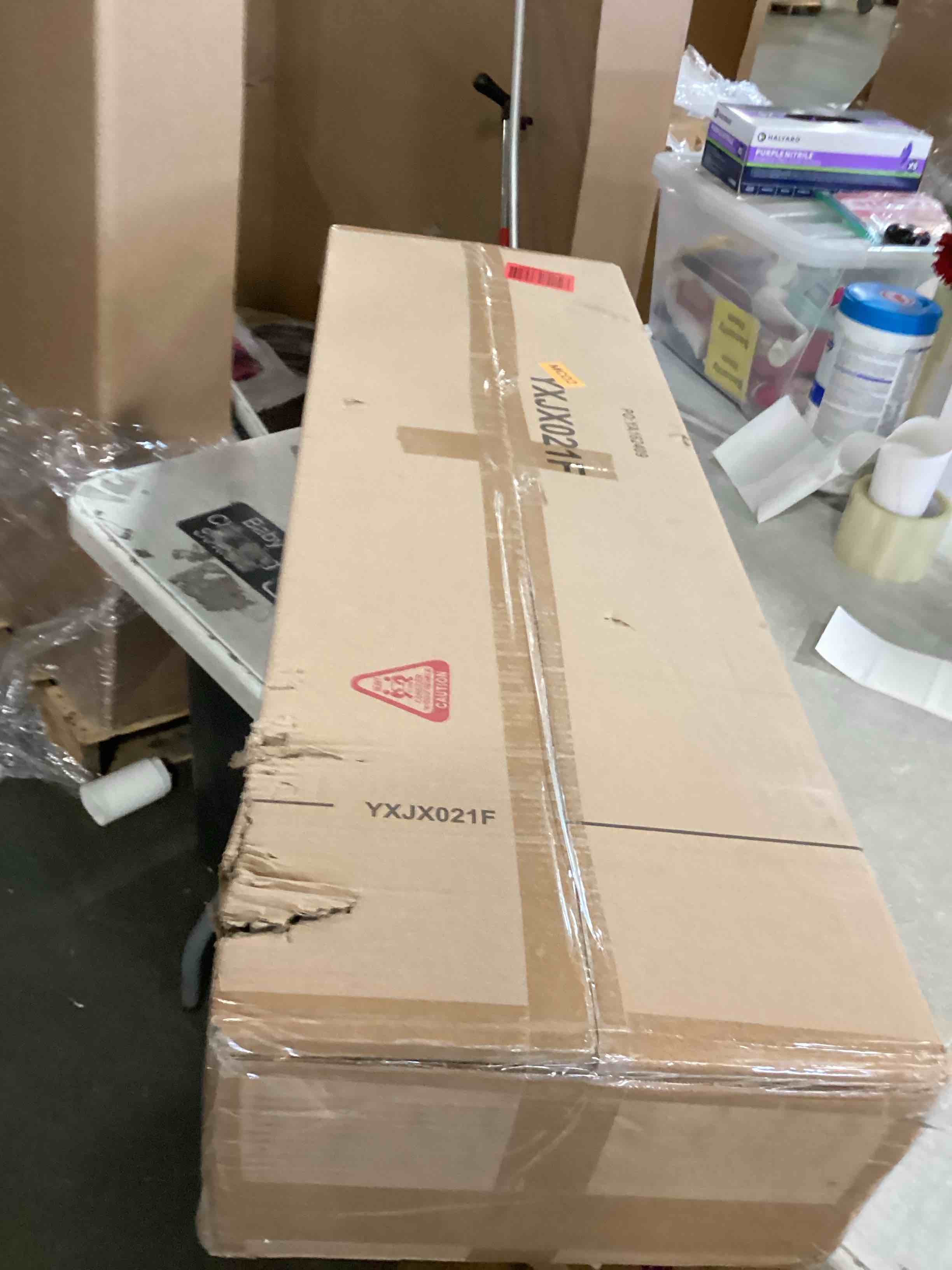 https://s3.amazonaws.com/lotting-images-prod/bidfta/BRN1992150_1746626122538.jpeg