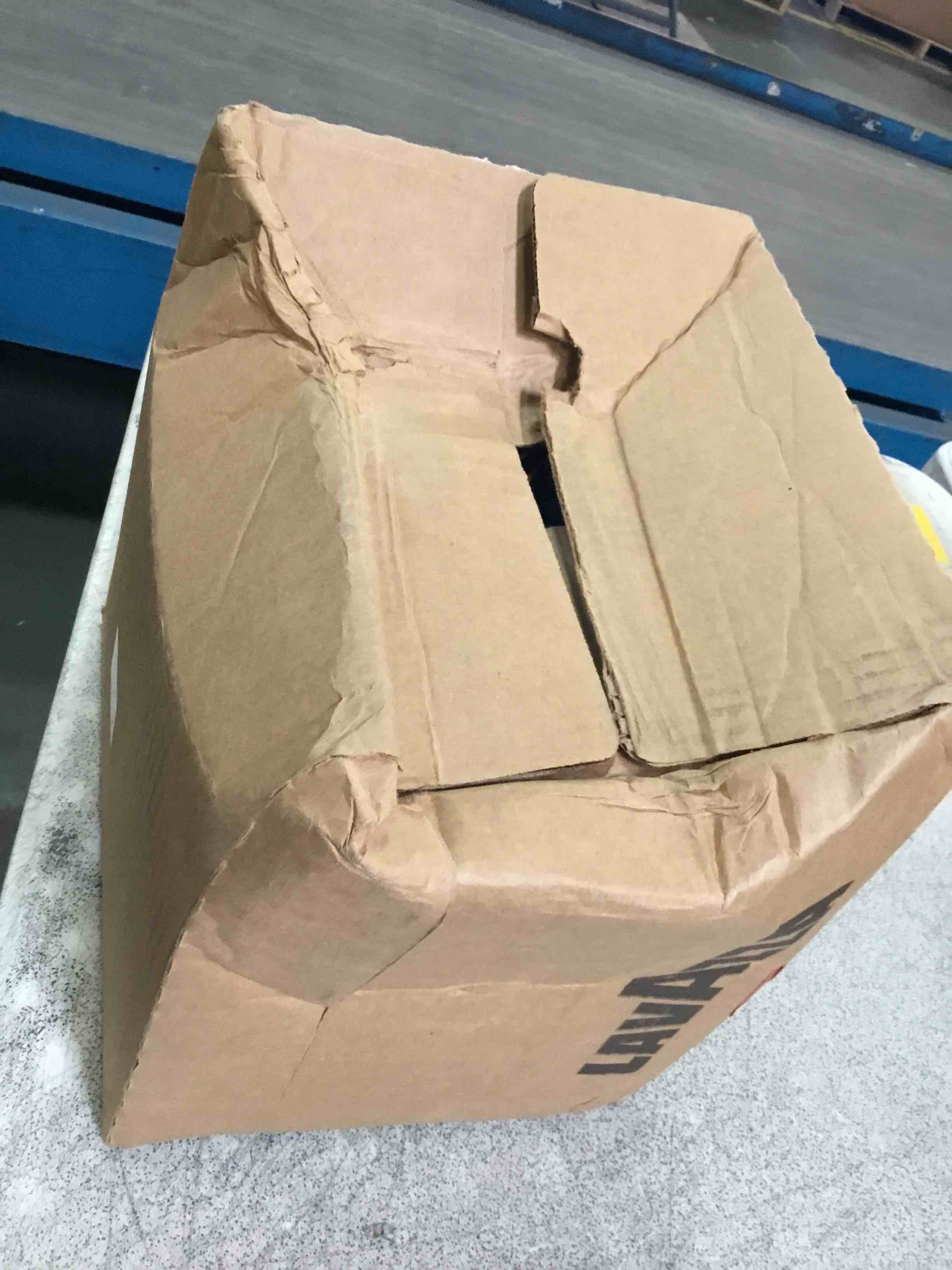 https://s3.amazonaws.com/lotting-images-prod/bidfta/BRN1993126_1745438377839.jpeg