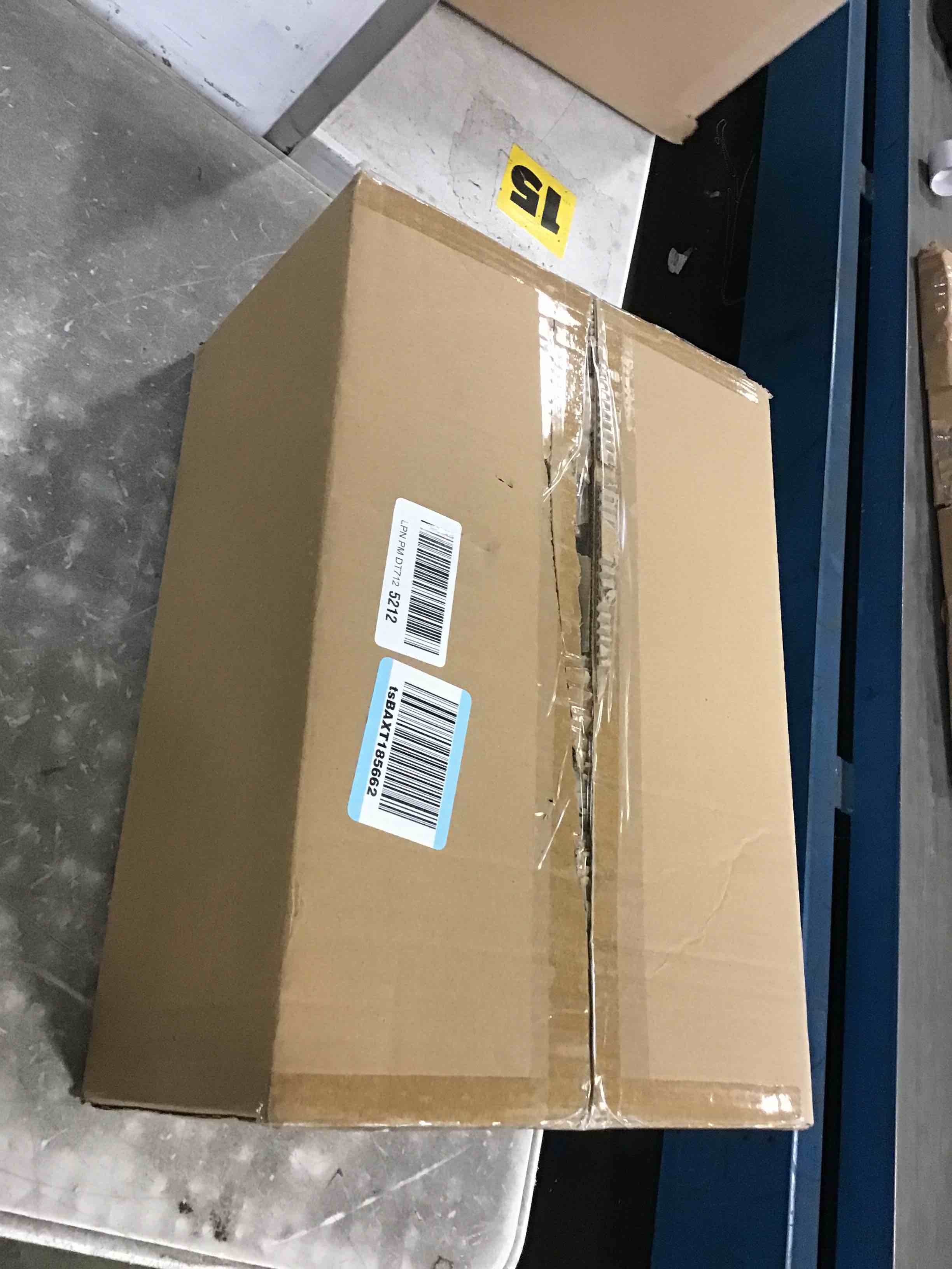 https://s3.amazonaws.com/lotting-images-prod/bidfta/BRN1994032_1746190706296.jpeg