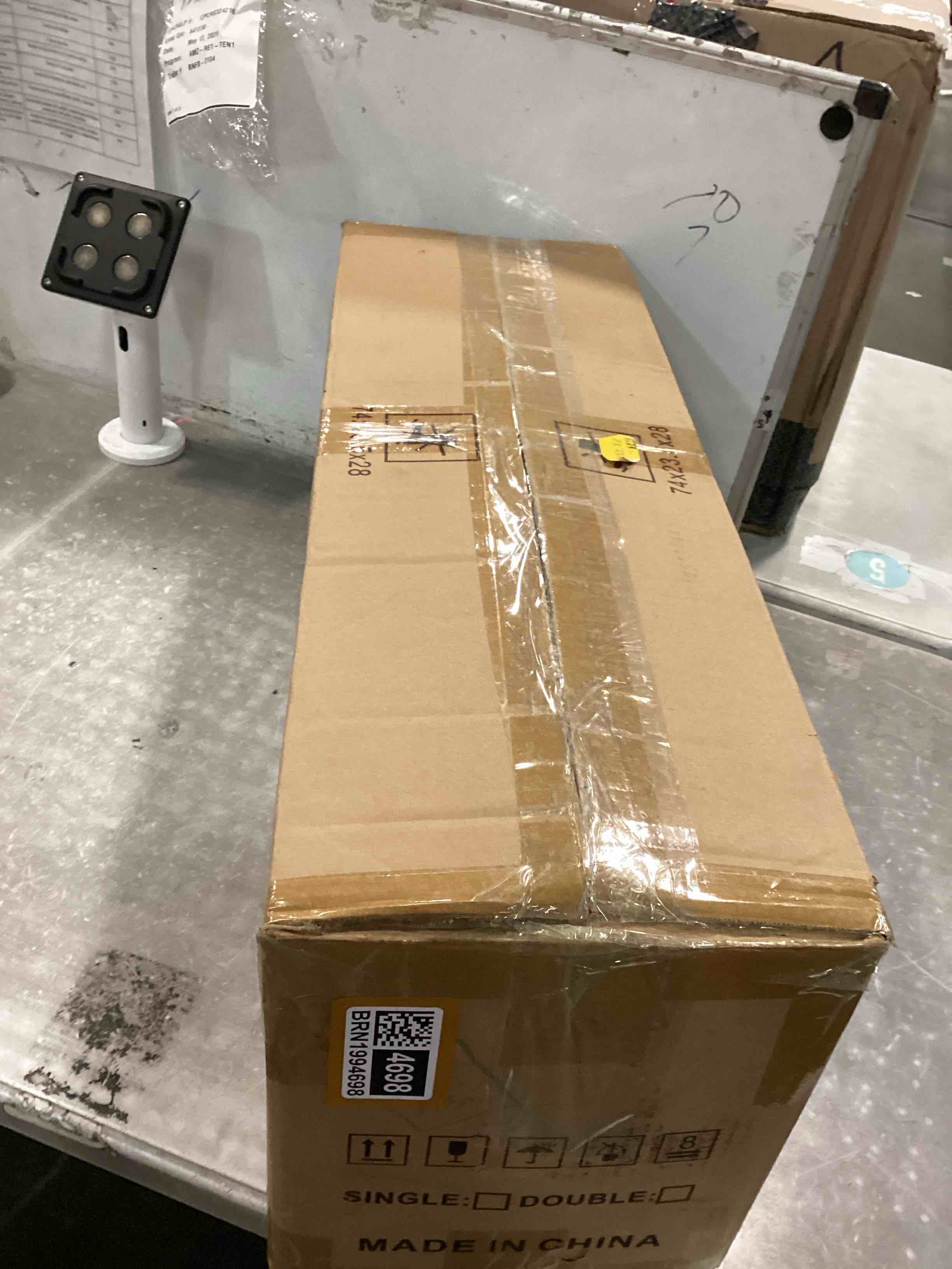 https://s3.amazonaws.com/lotting-images-prod/bidfta/BRN1994698_1747397472820.jpeg
