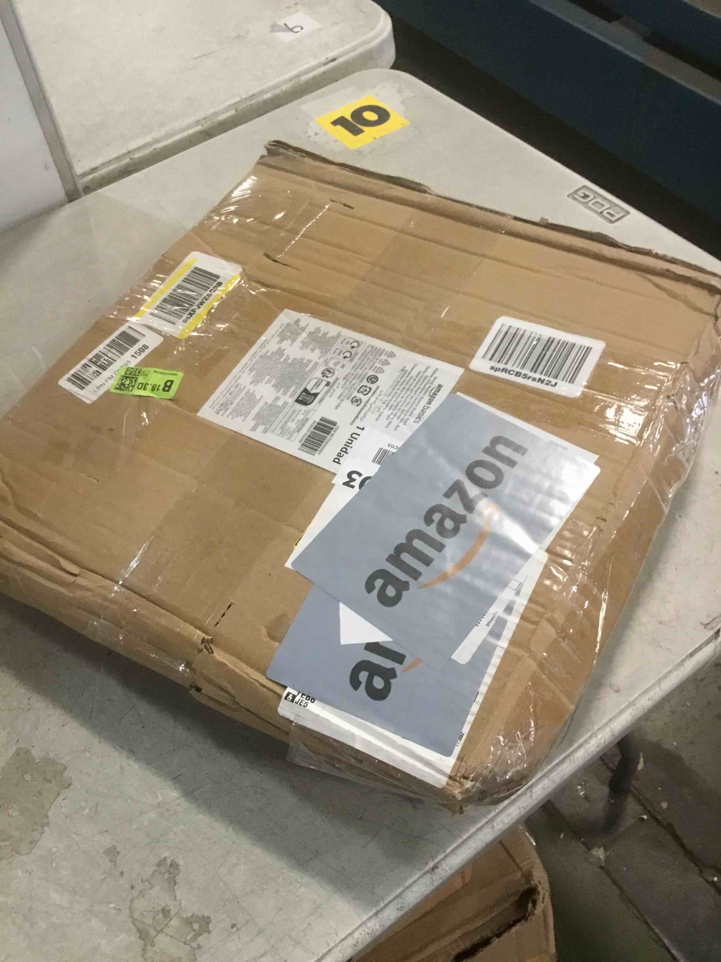 https://s3.amazonaws.com/lotting-images-prod/bidfta/BRN1996098_1744913159794.jpeg