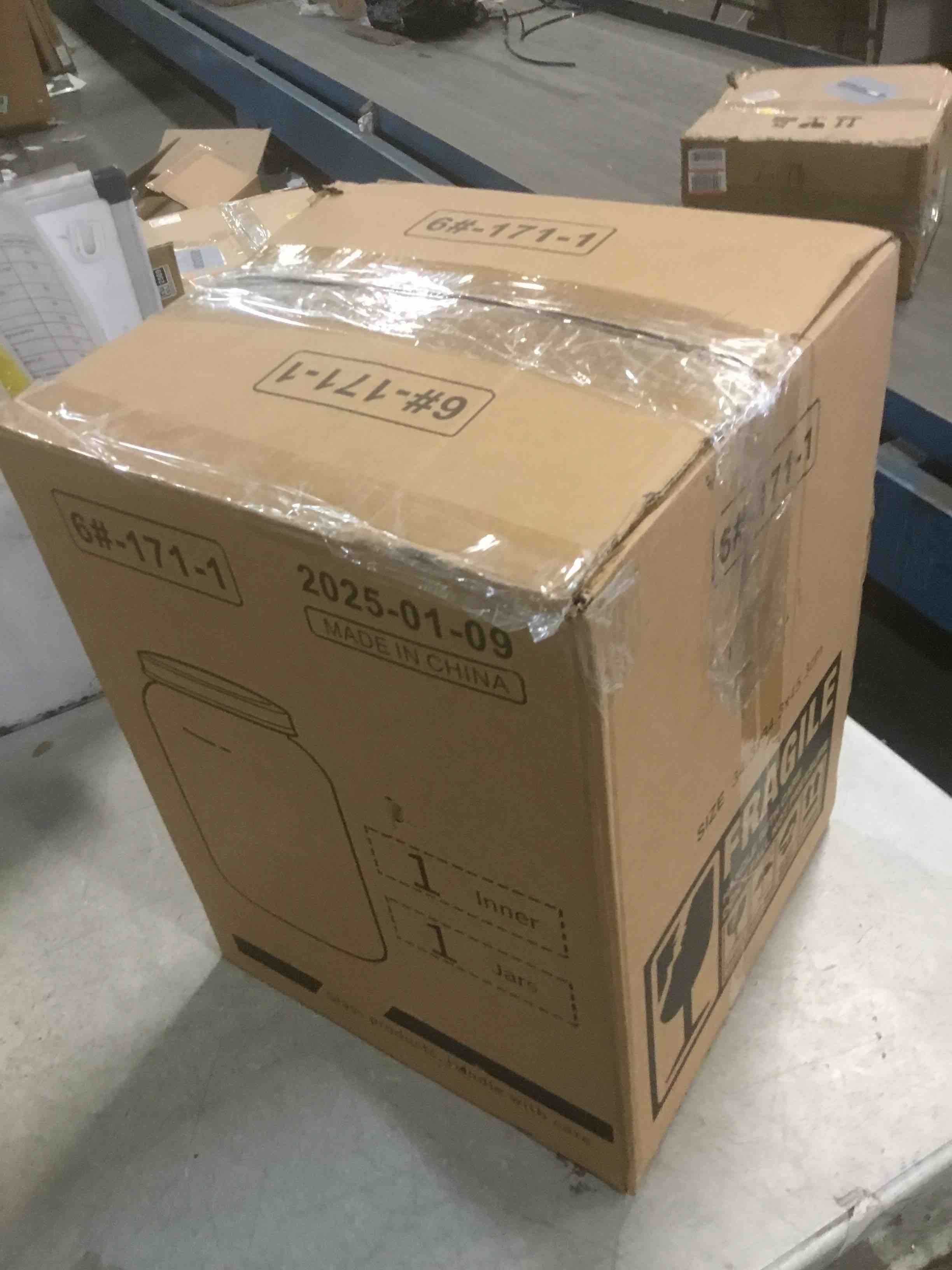 https://s3.amazonaws.com/lotting-images-prod/bidfta/BRN1996131_1744917999796.jpeg