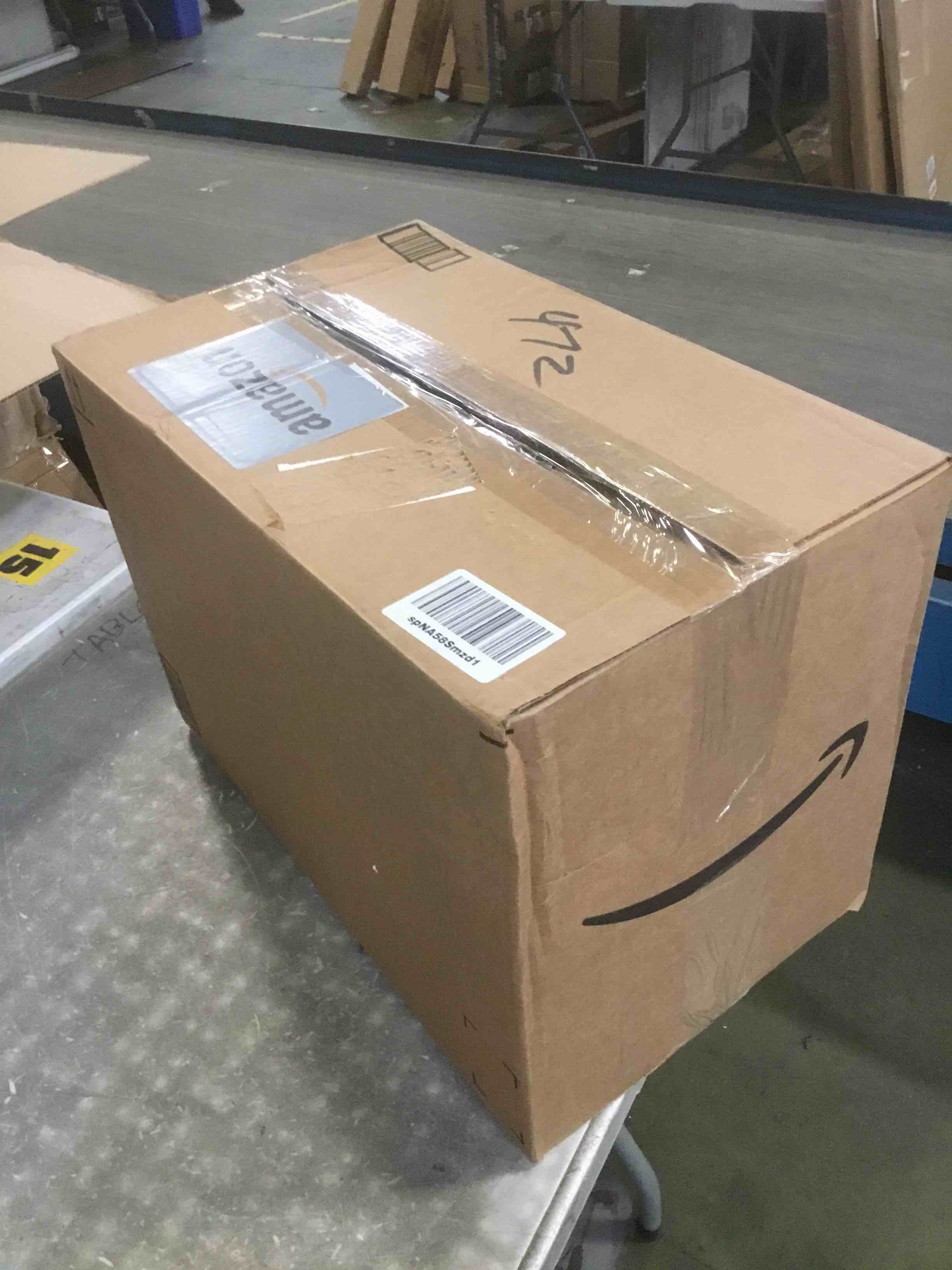 https://s3.amazonaws.com/lotting-images-prod/bidfta/BRN1996795_1745864055962.jpeg