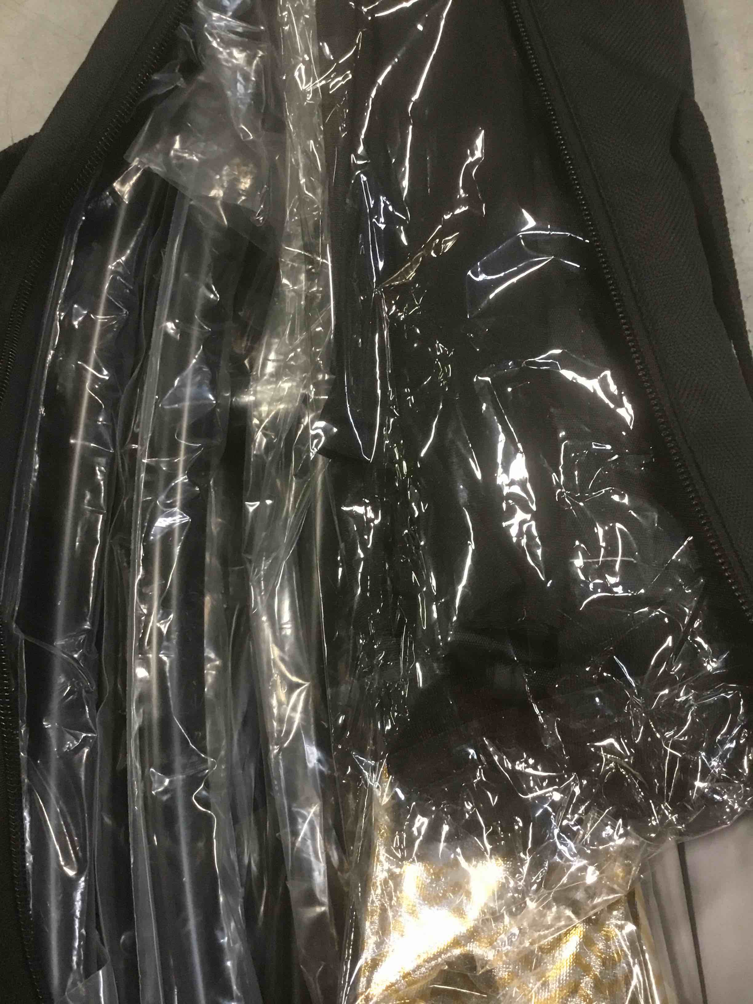 https://s3.amazonaws.com/lotting-images-prod/bidfta/BRN1996974_1745947424896.jpeg