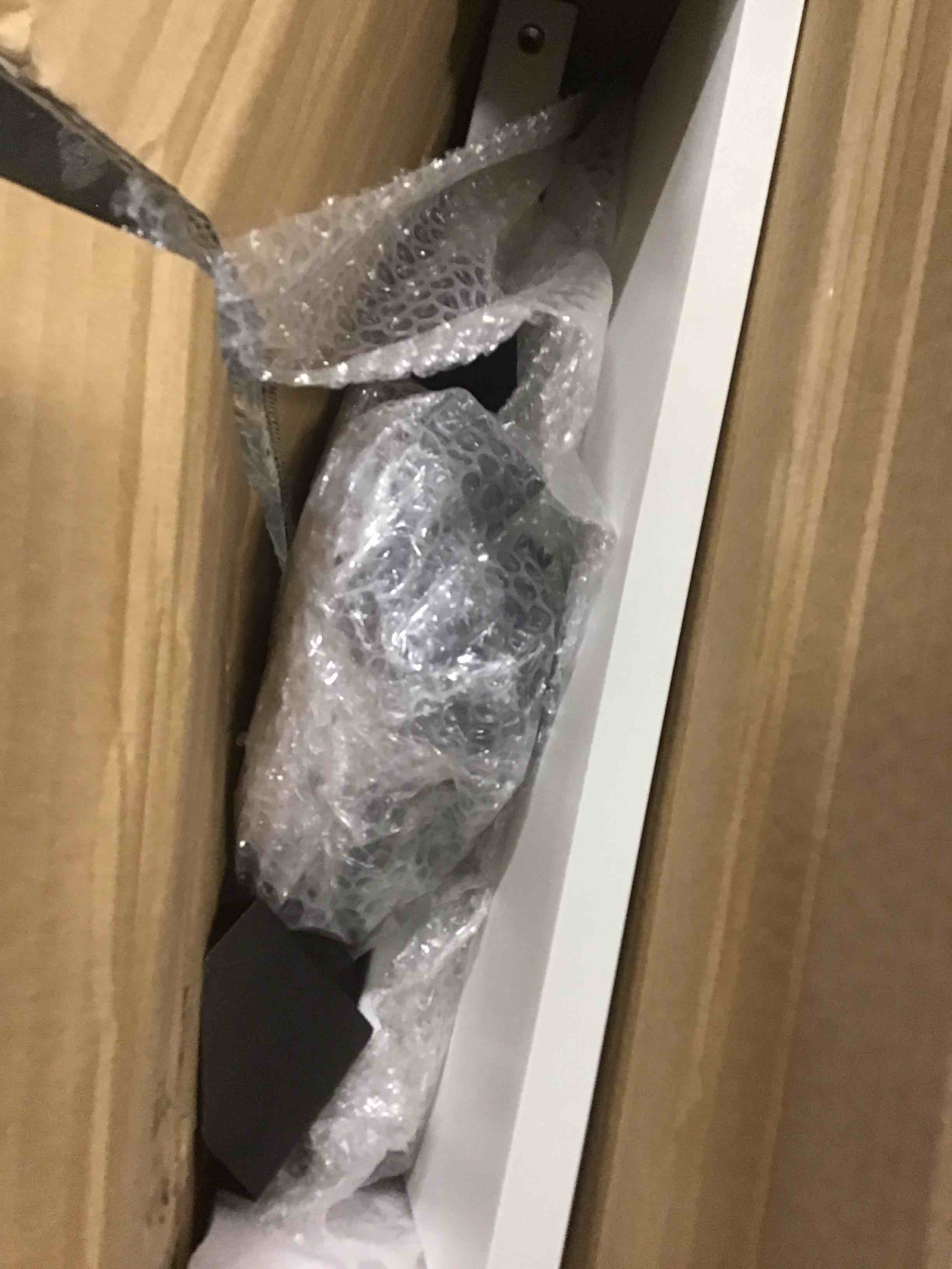 https://s3.amazonaws.com/lotting-images-prod/bidfta/BRN1999637_1745237330201.jpeg