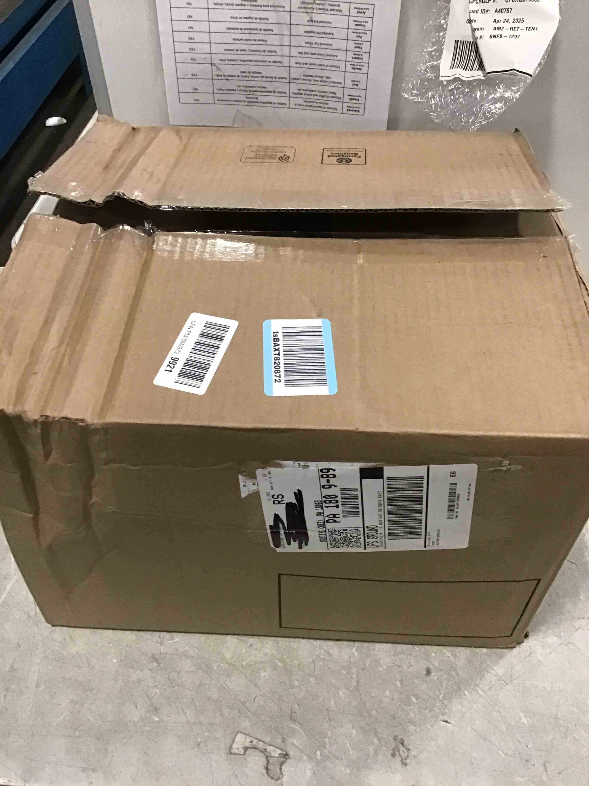 https://s3.amazonaws.com/lotting-images-prod/bidfta/BRN2000748_1745952908252.jpeg