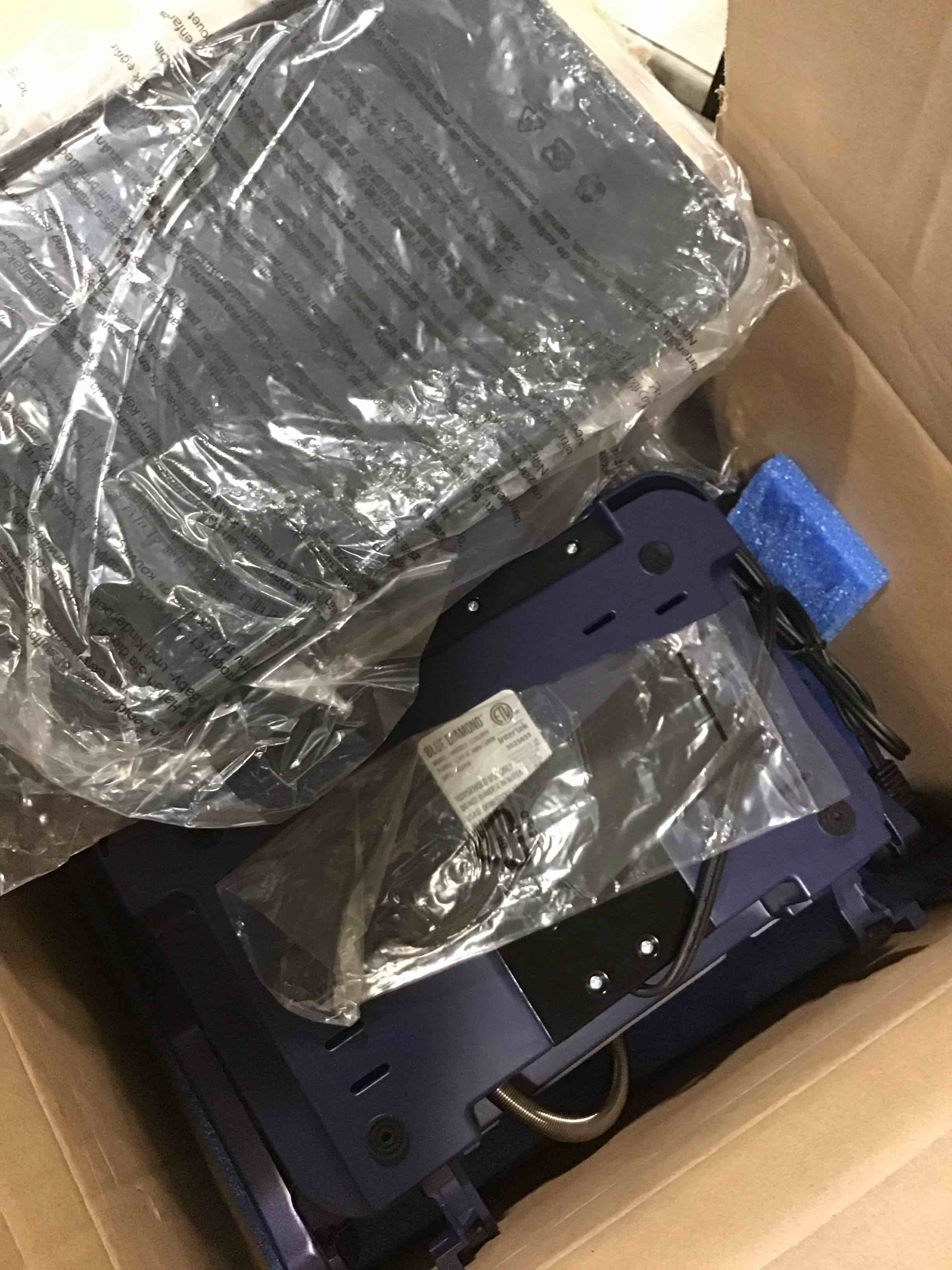 https://s3.amazonaws.com/lotting-images-prod/bidfta/BRN2001041_1746104529404.jpeg