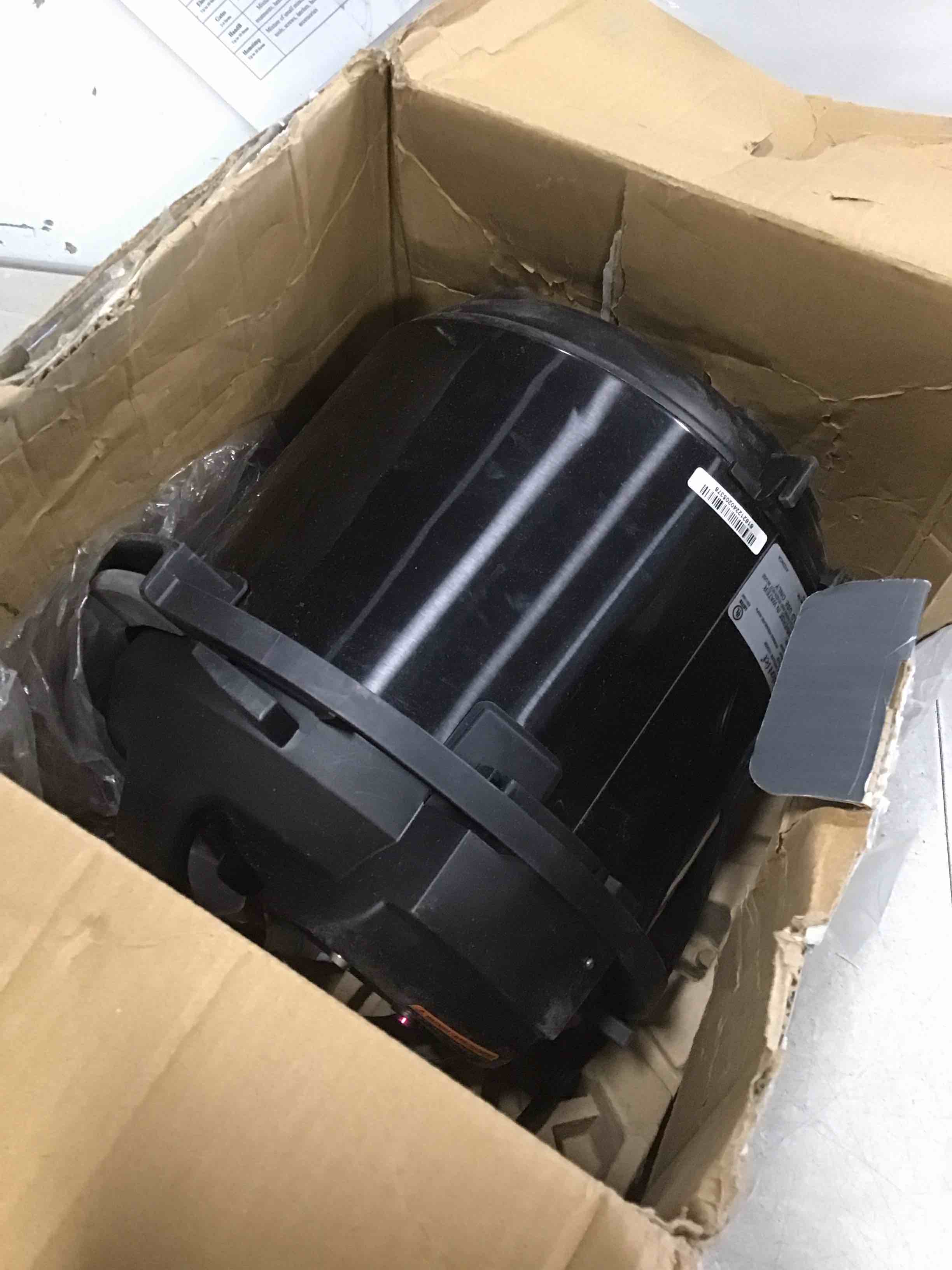 https://s3.amazonaws.com/lotting-images-prod/bidfta/BRN2001470_1746449223235.jpeg