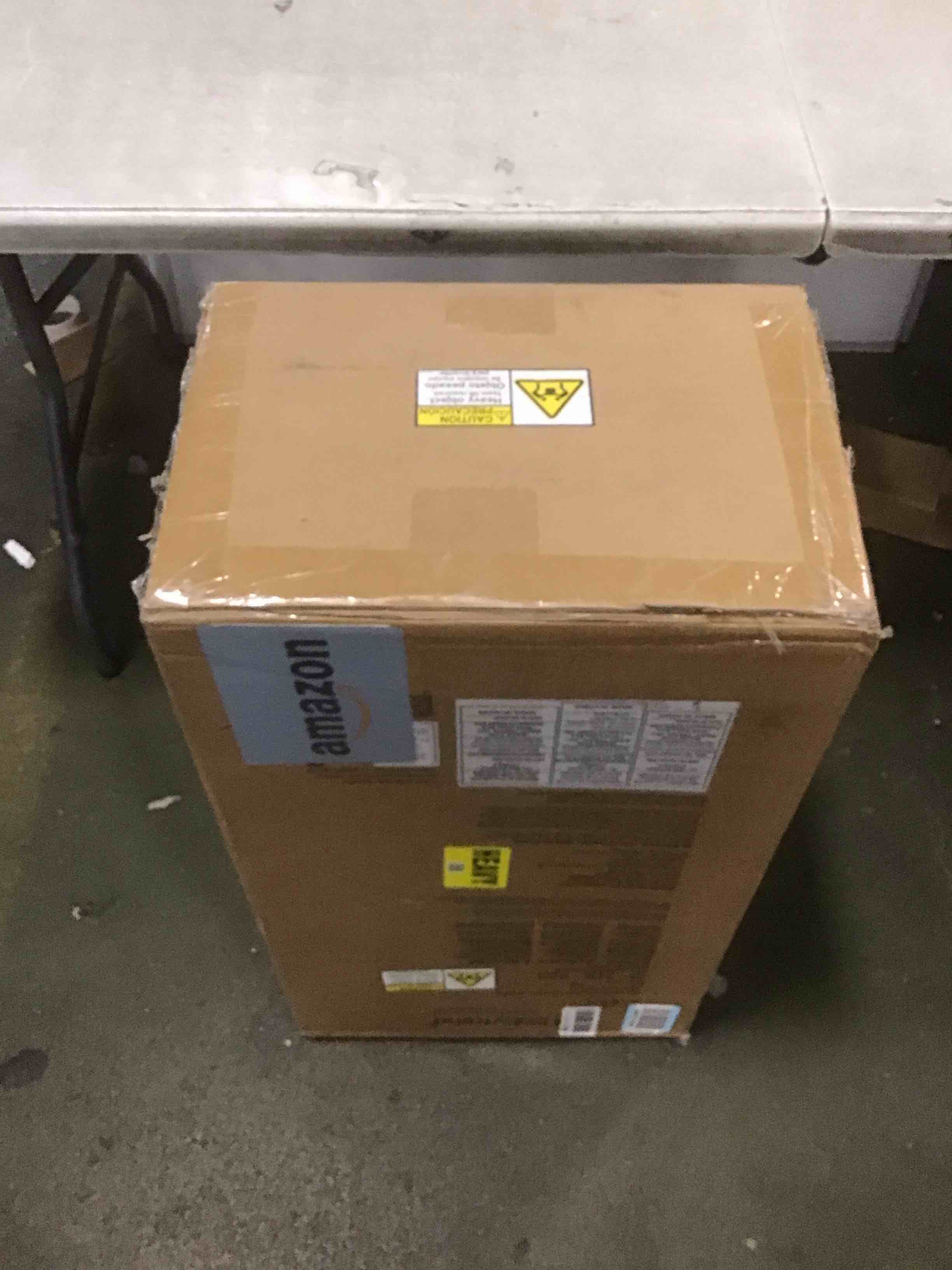 https://s3.amazonaws.com/lotting-images-prod/bidfta/BRN2001524_1746453059694.jpeg