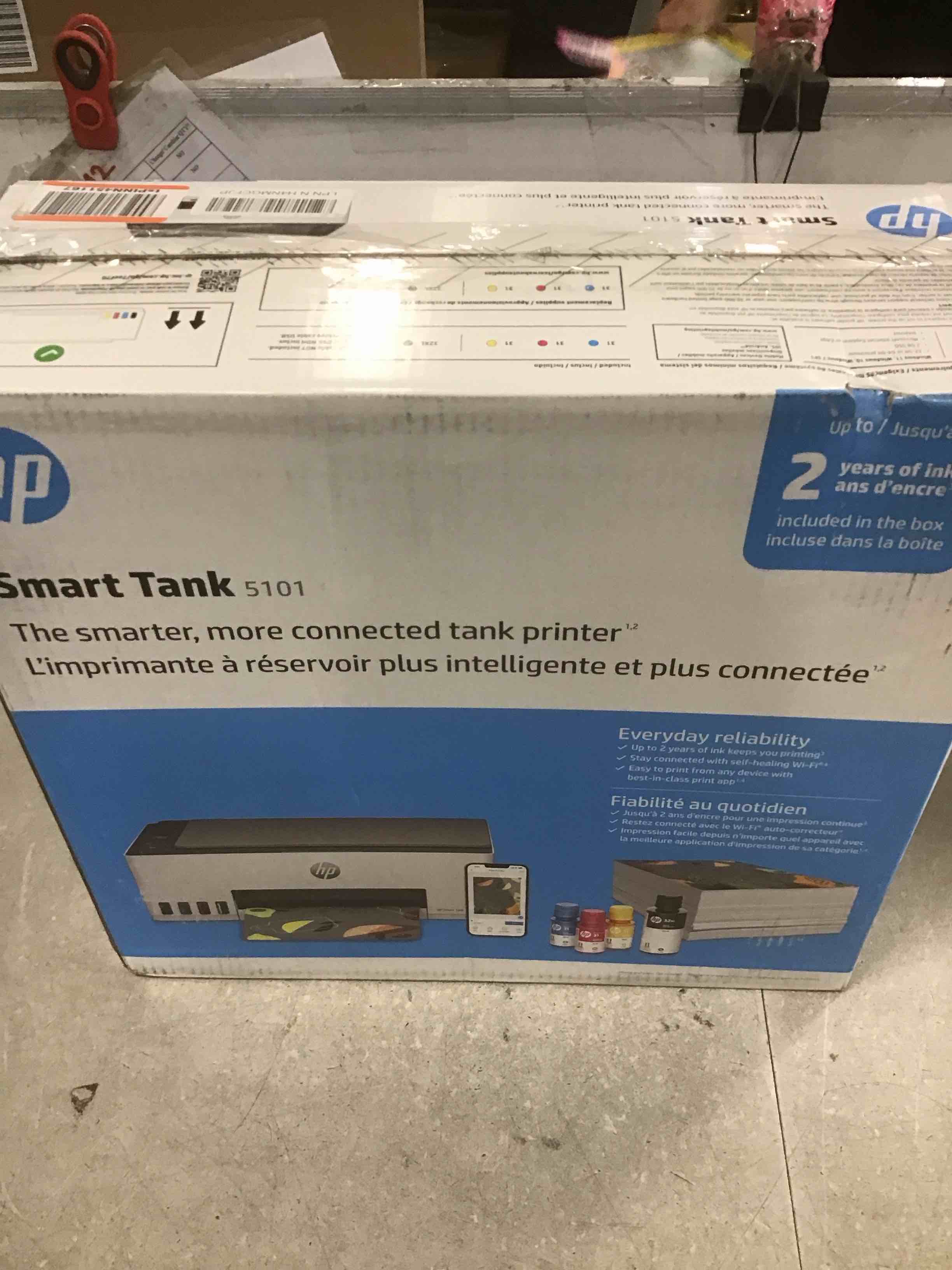 https://s3.amazonaws.com/lotting-images-prod/bidfta/BRN2001553_1746456726327.jpeg