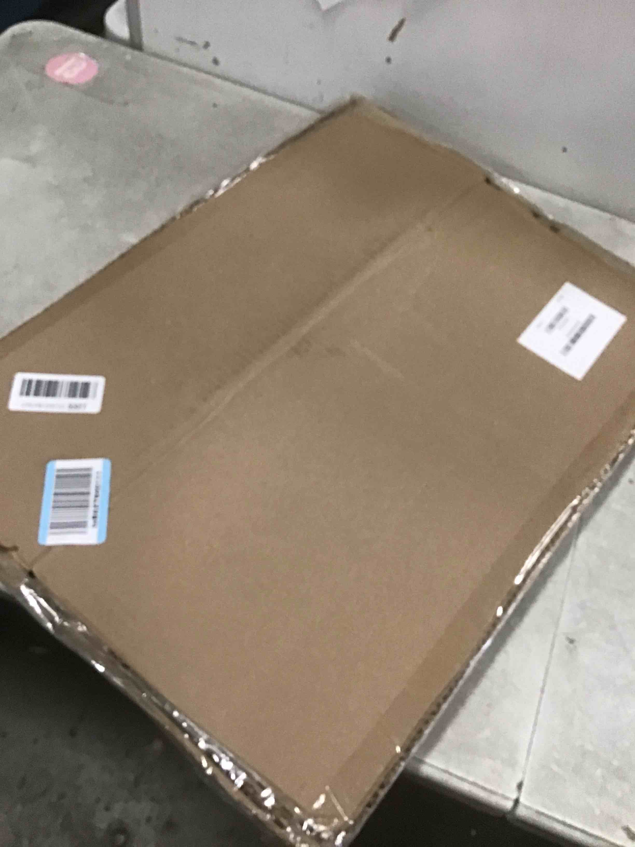 https://s3.amazonaws.com/lotting-images-prod/bidfta/BRN2001613_1746462199464.jpeg