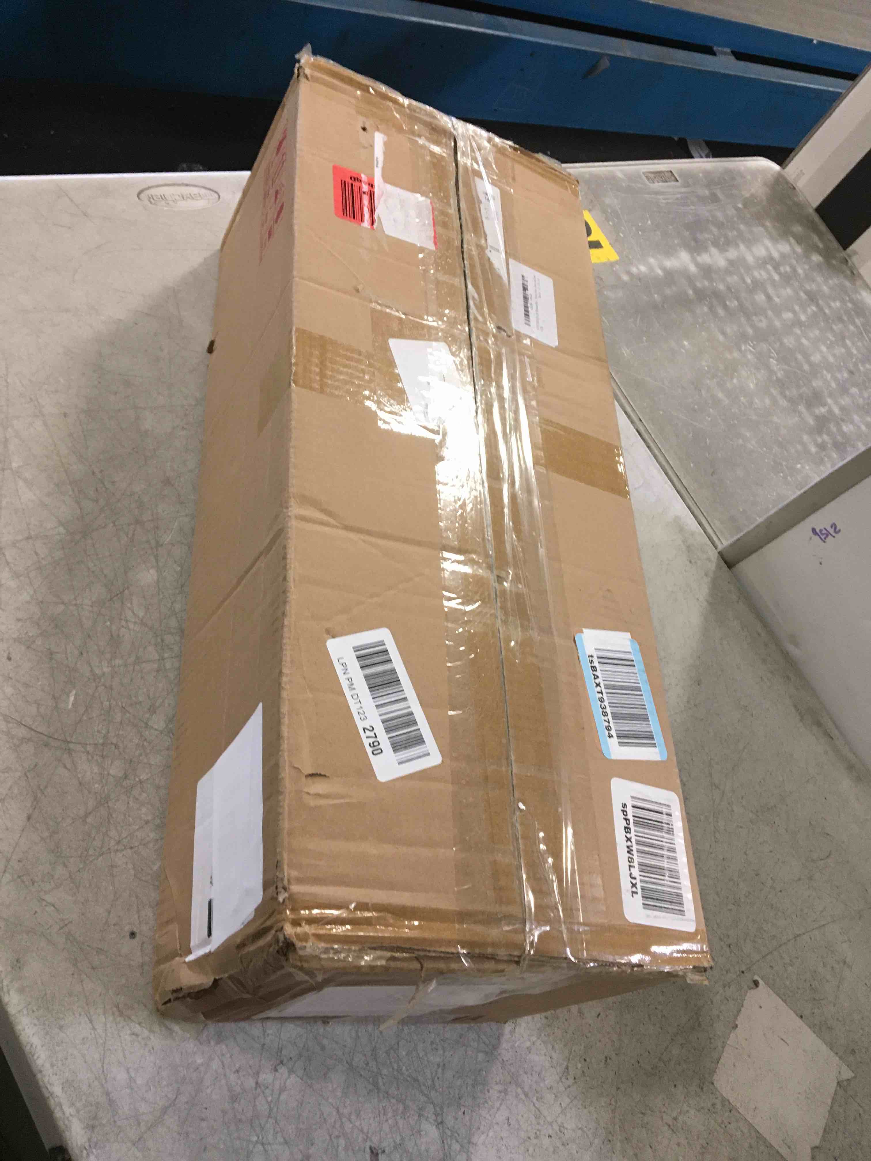 https://s3.amazonaws.com/lotting-images-prod/bidfta/BRN2003094_1745852227377.jpeg