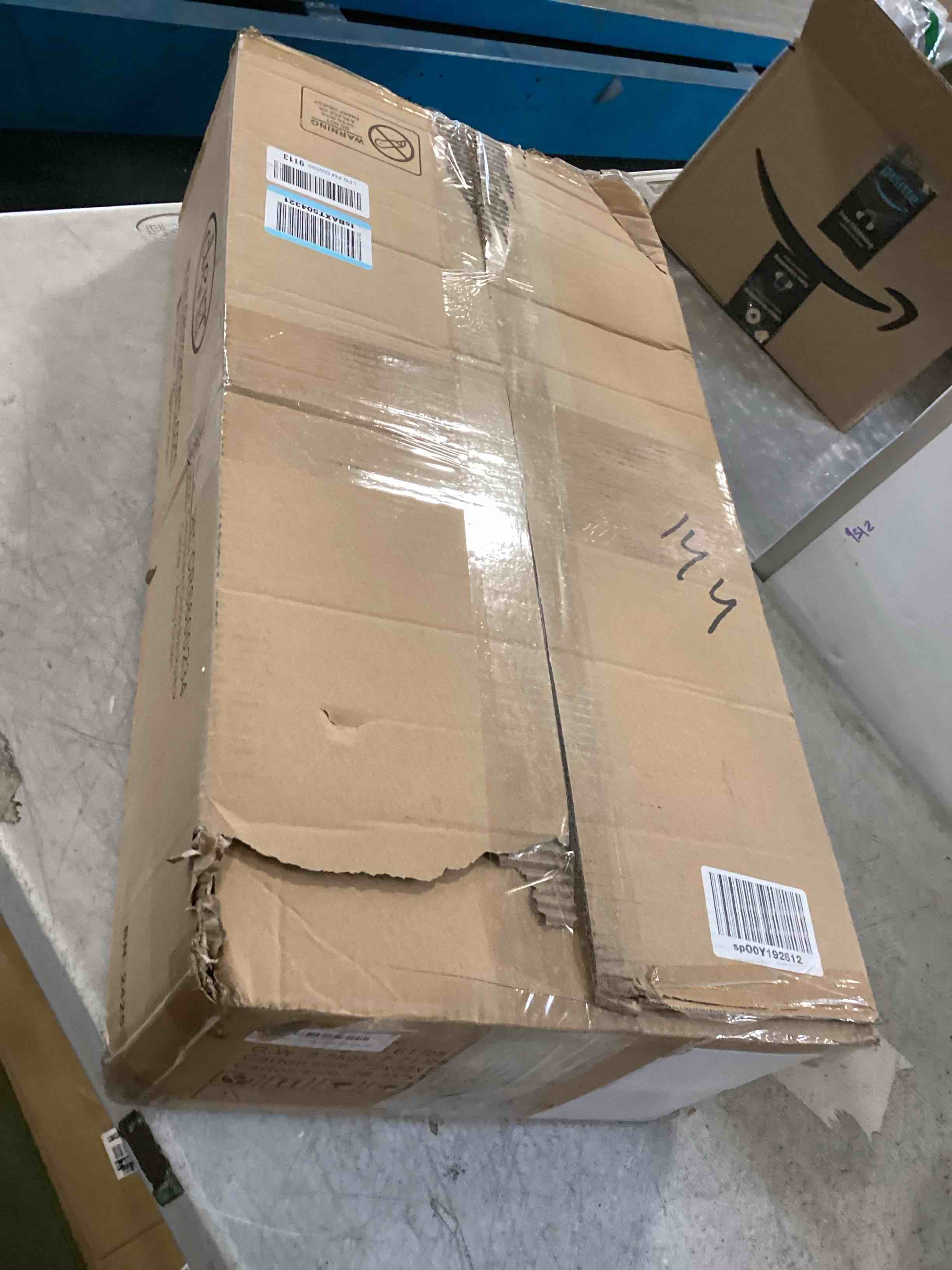 https://s3.amazonaws.com/lotting-images-prod/bidfta/BRN2003173_1745864181790.jpeg