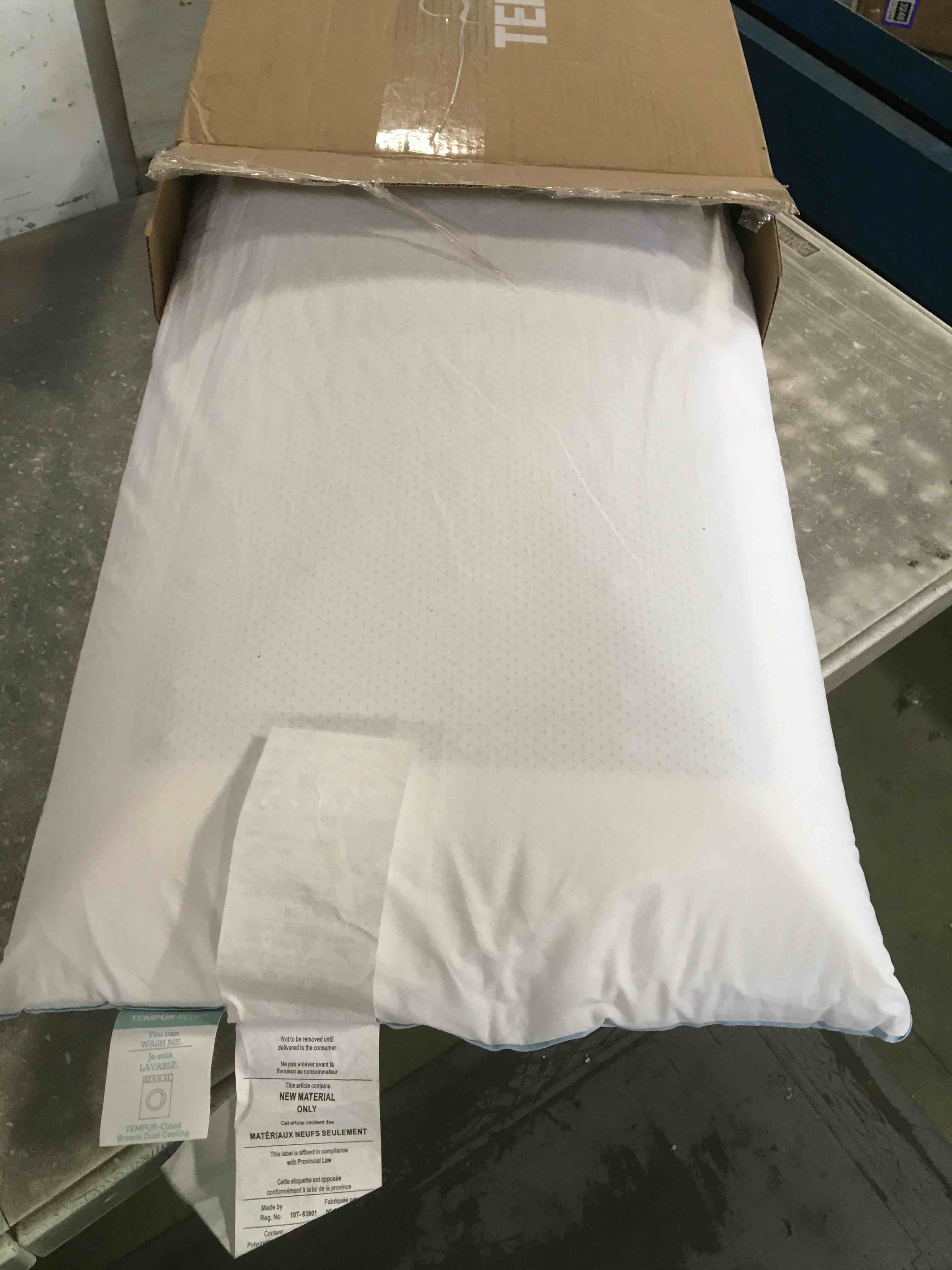 https://s3.amazonaws.com/lotting-images-prod/bidfta/BRN2003268_1745933503182.jpeg
