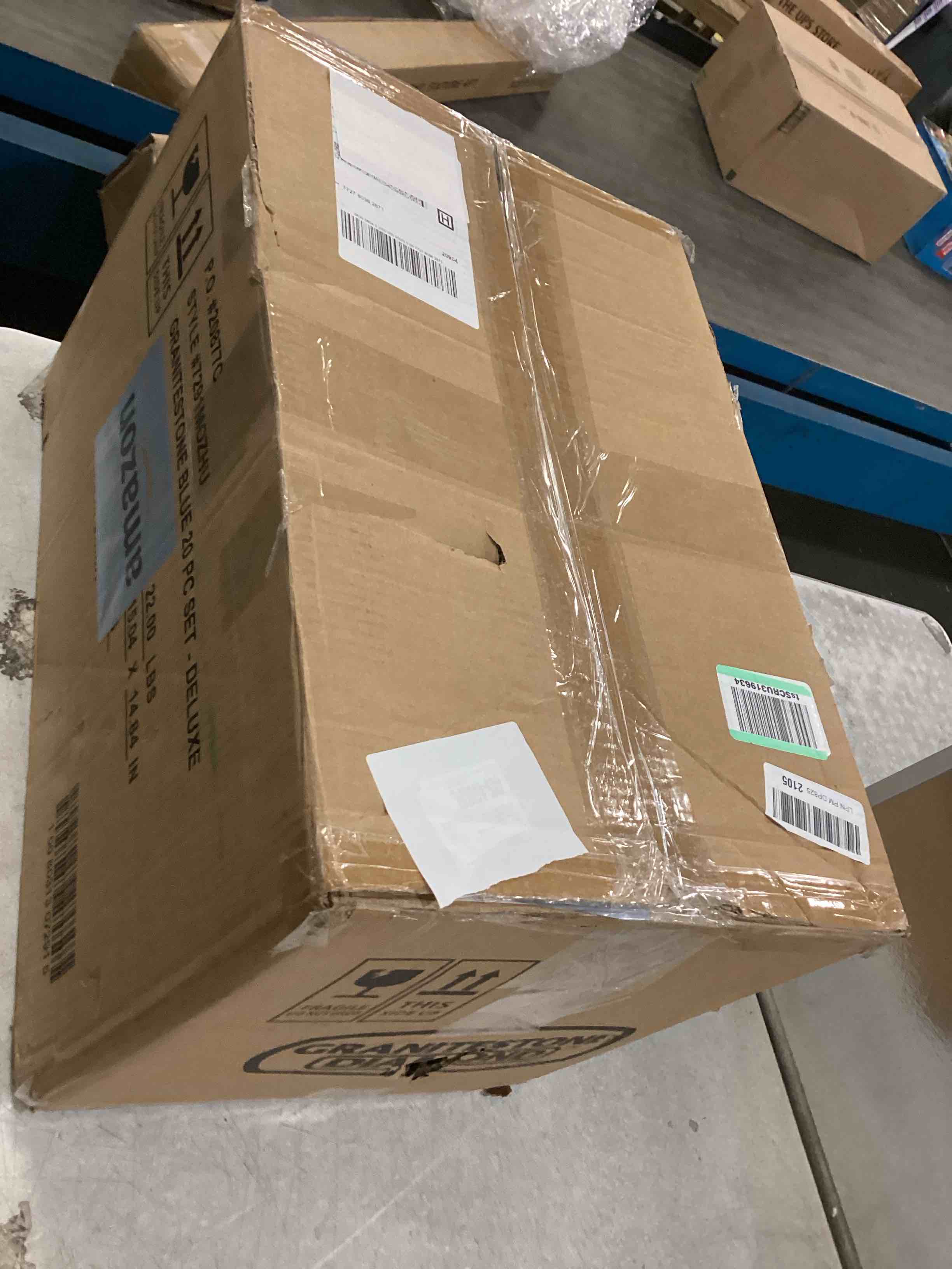 https://s3.amazonaws.com/lotting-images-prod/bidfta/BRN2003822_1746124145855.jpeg