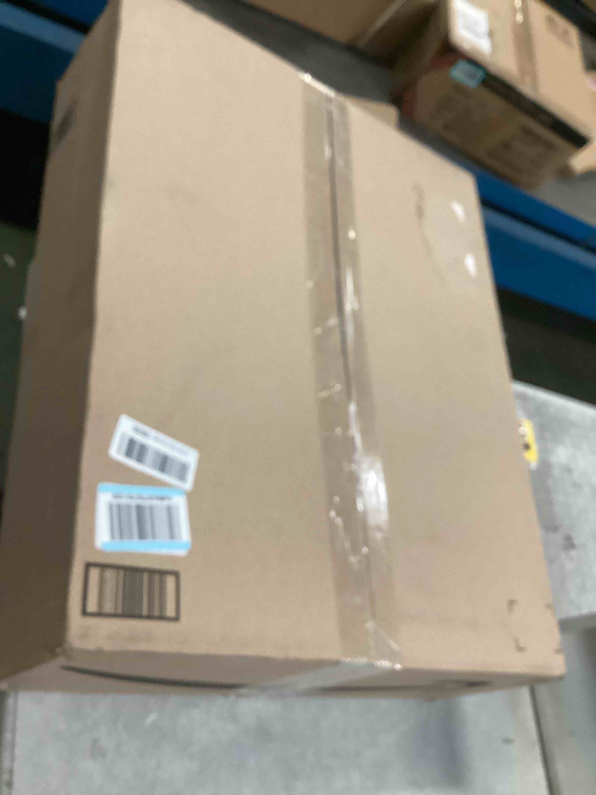 https://s3.amazonaws.com/lotting-images-prod/bidfta/BRN2003831_1746125174815.jpeg