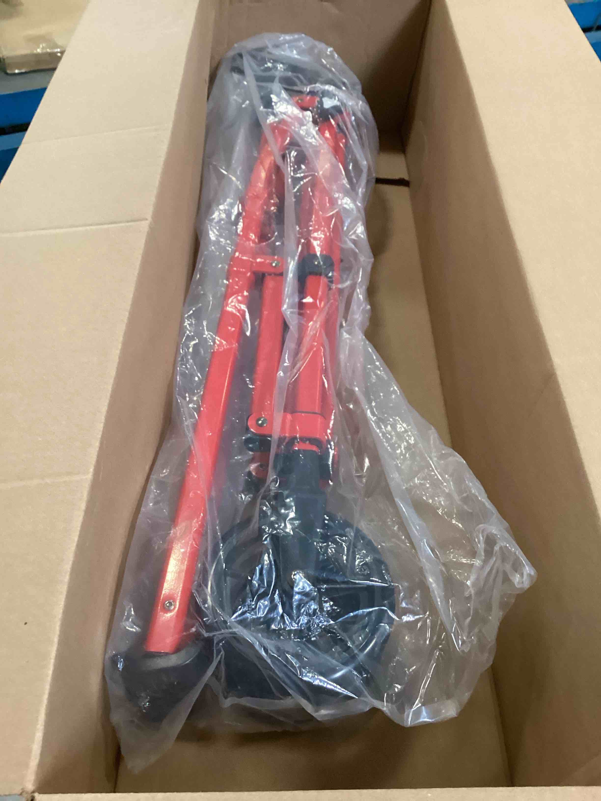 https://s3.amazonaws.com/lotting-images-prod/bidfta/BRN2003845_1746127945948.jpeg