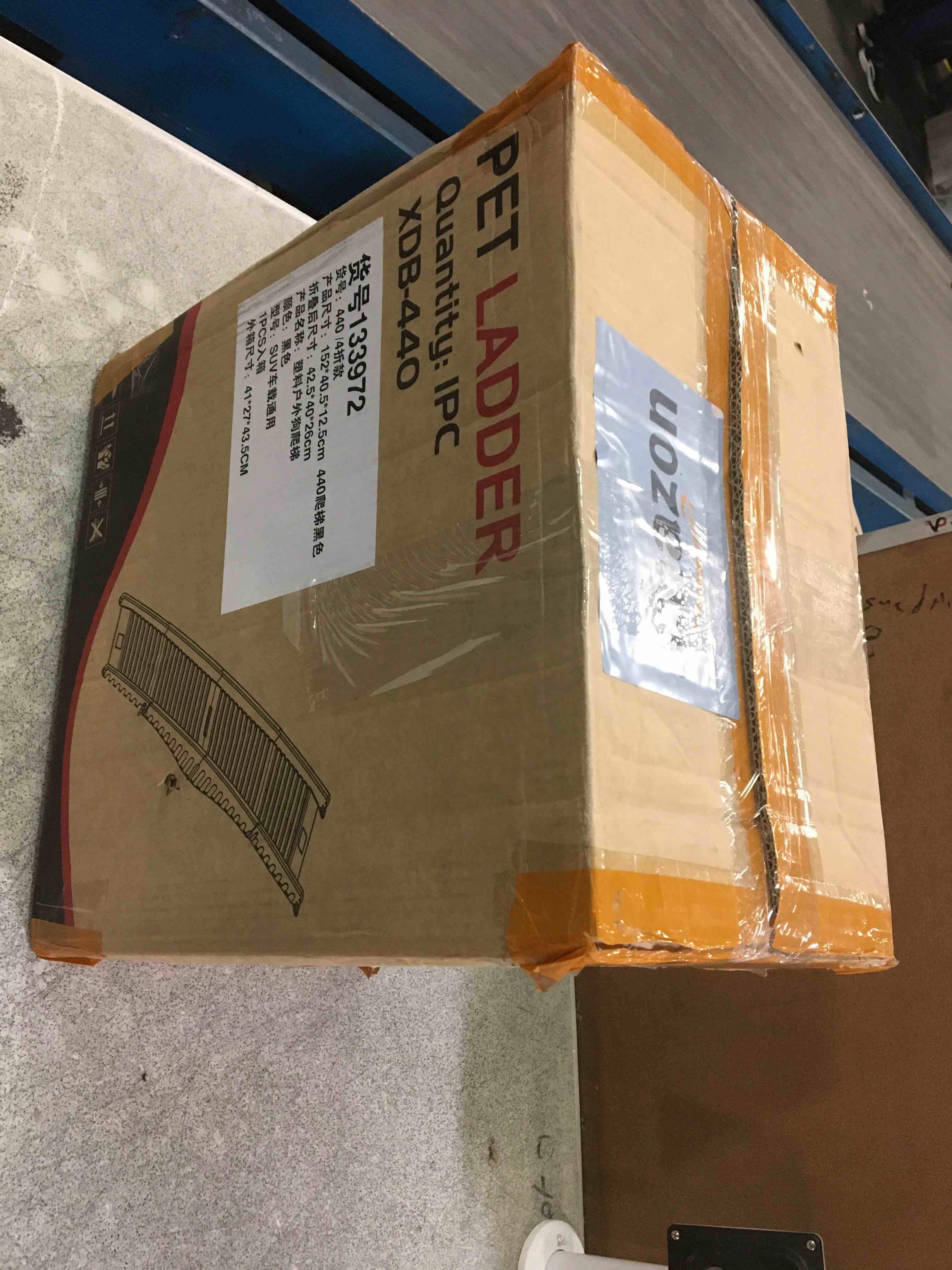 https://s3.amazonaws.com/lotting-images-prod/bidfta/BRN2004070_1746449336313.jpeg