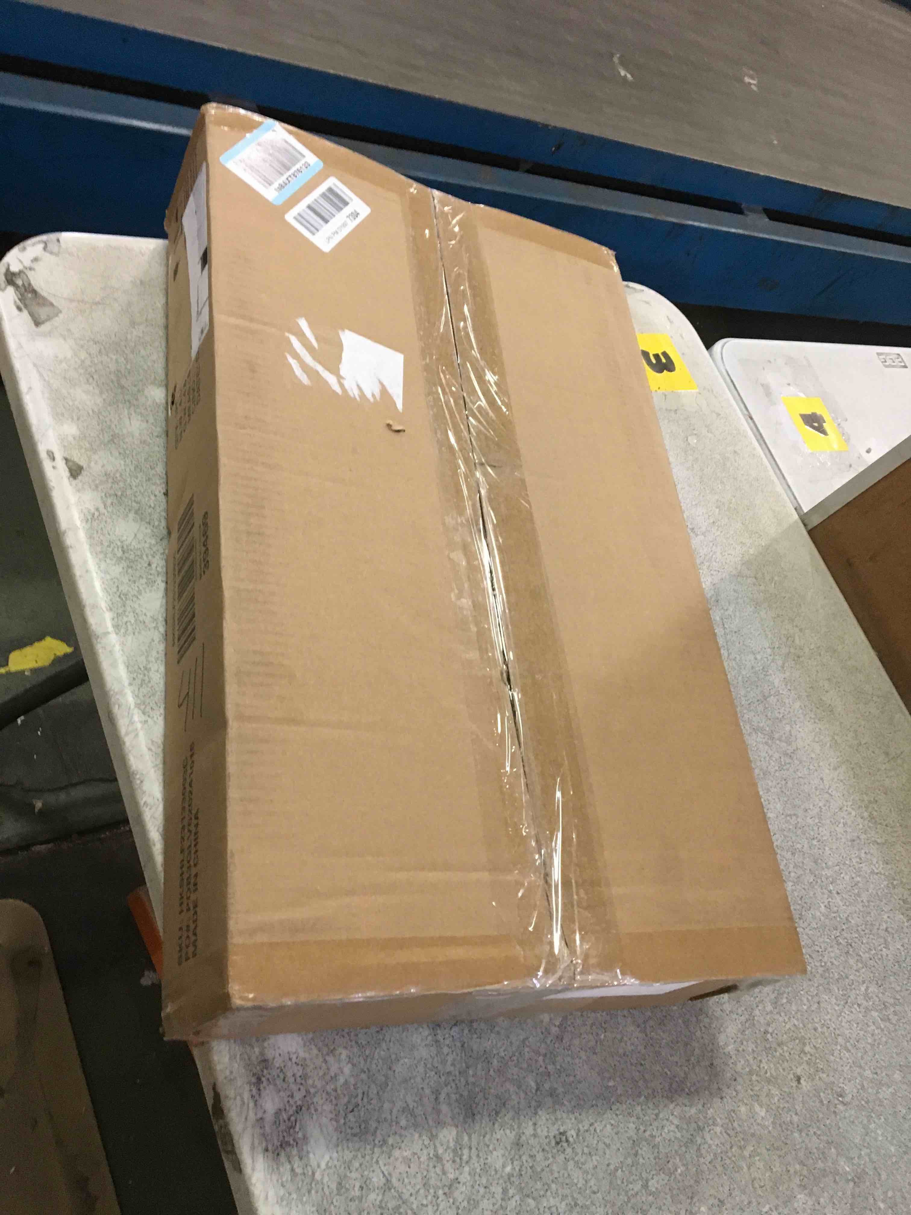 https://s3.amazonaws.com/lotting-images-prod/bidfta/BRN2004099_1746452529343.jpeg