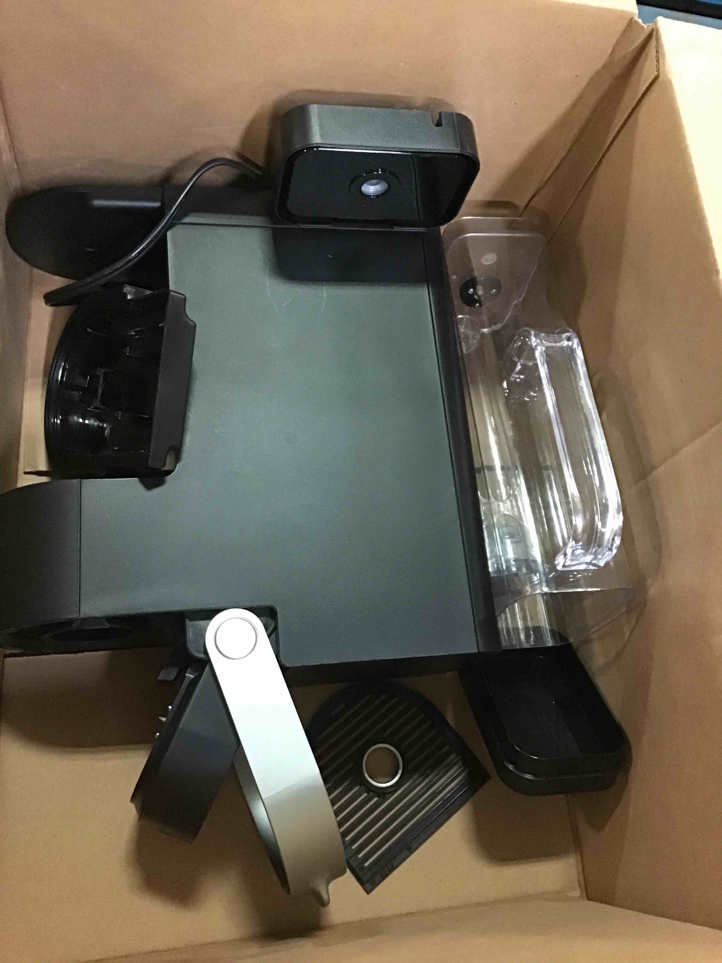 https://s3.amazonaws.com/lotting-images-prod/bidfta/BRN2004217_1746468183710.jpeg
